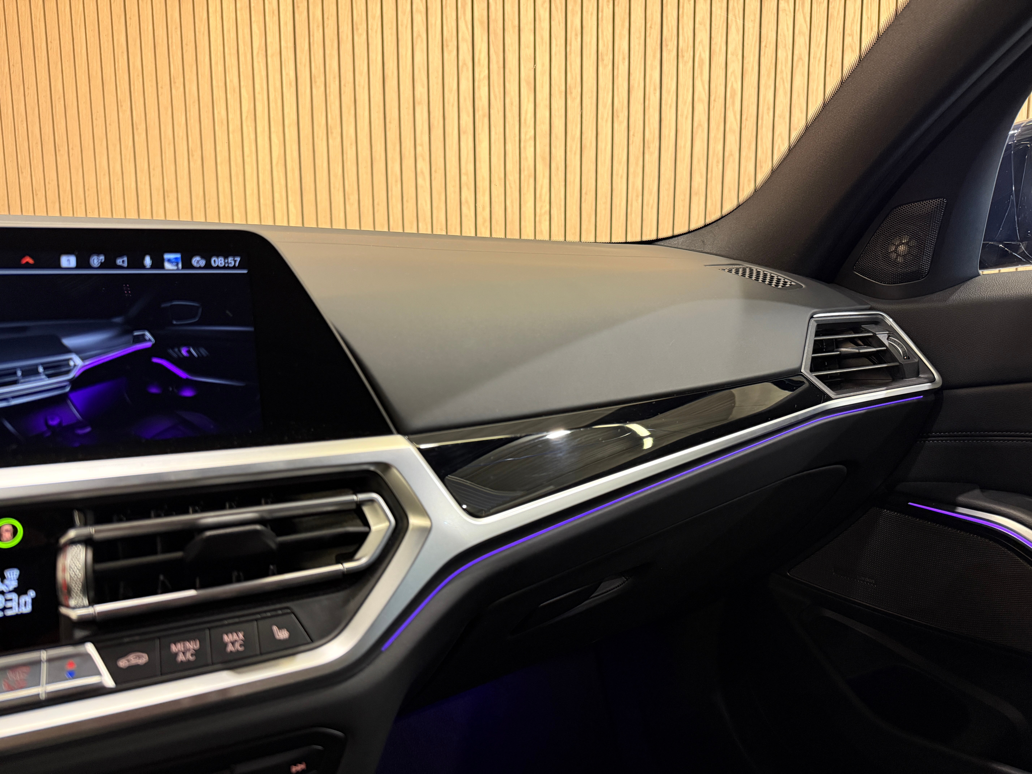 listing desktop thumbnail image 17