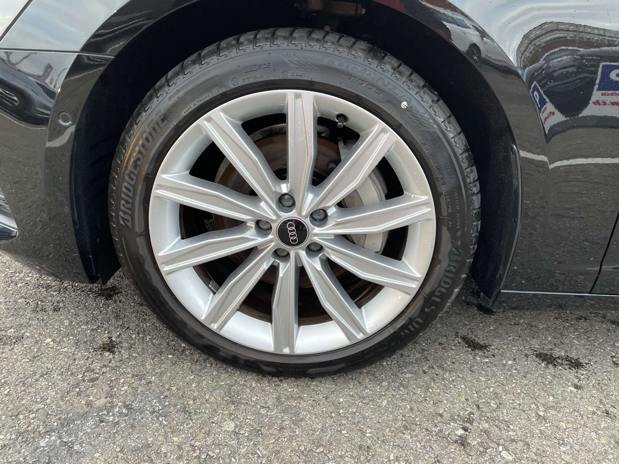 listing desktop thumbnail image 5