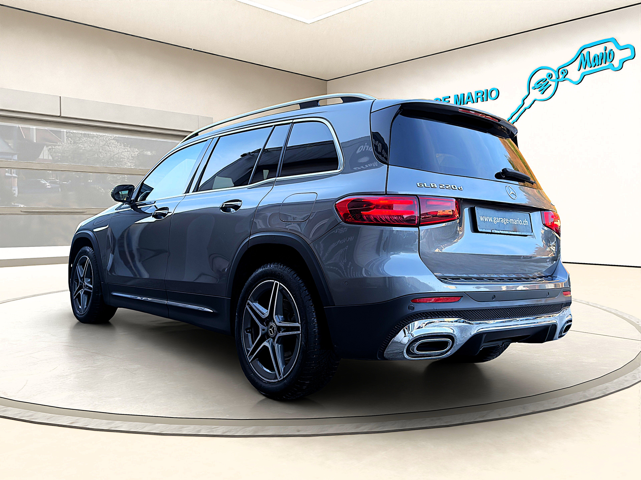 listing desktop thumbnail image 6