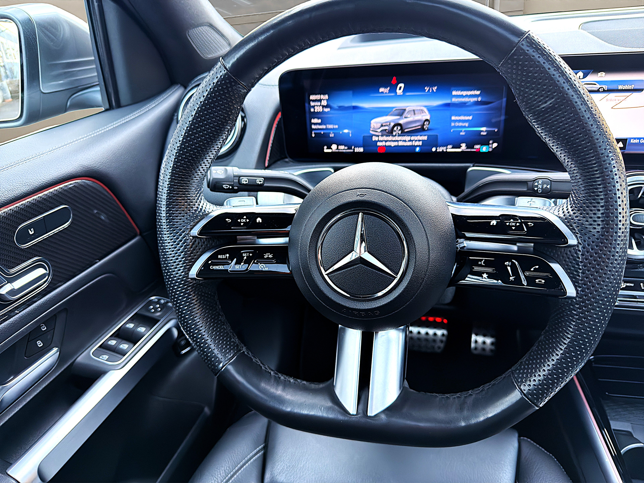 listing desktop thumbnail image 13