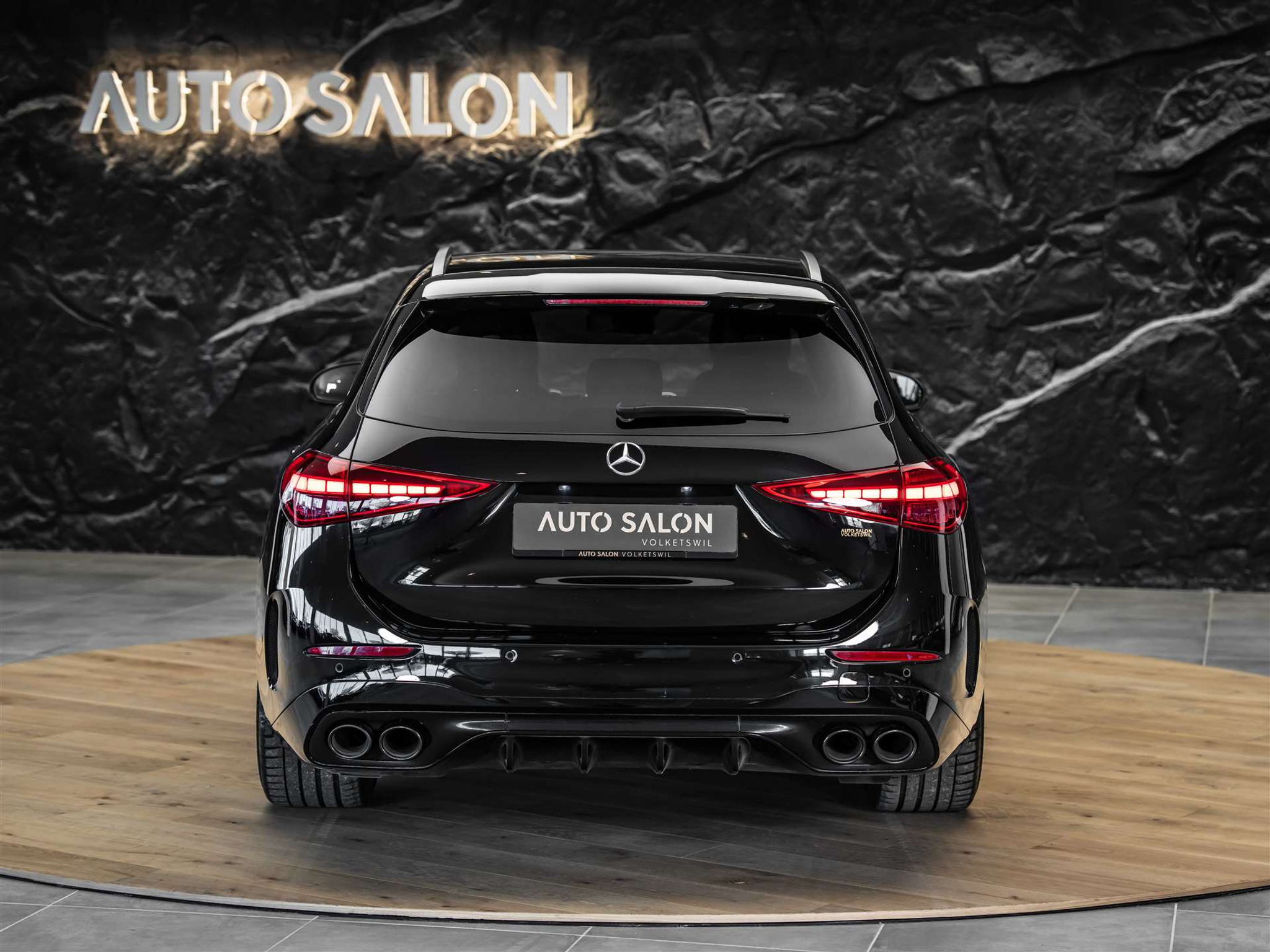 listing desktop thumbnail image 3