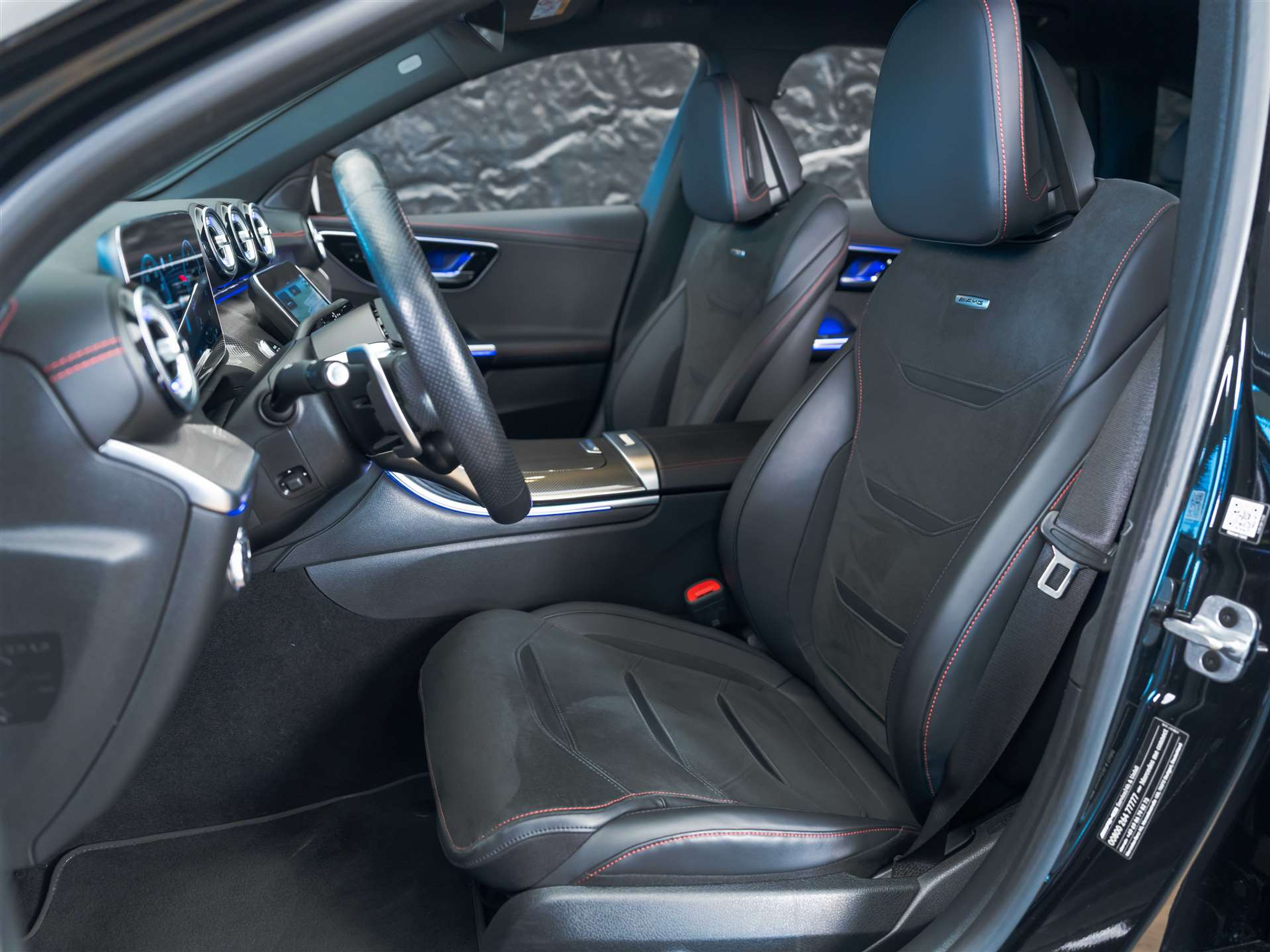 listing desktop thumbnail image 9