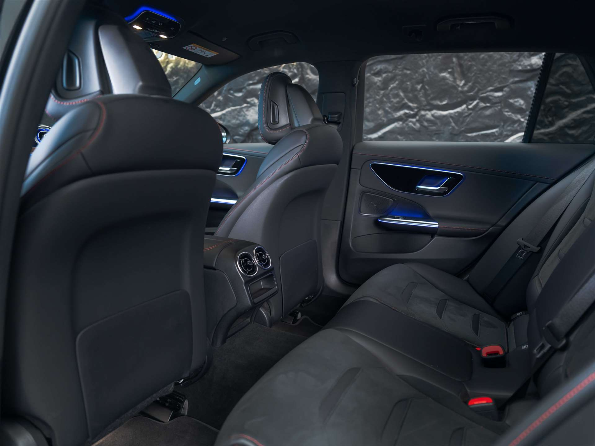 listing desktop thumbnail image 10