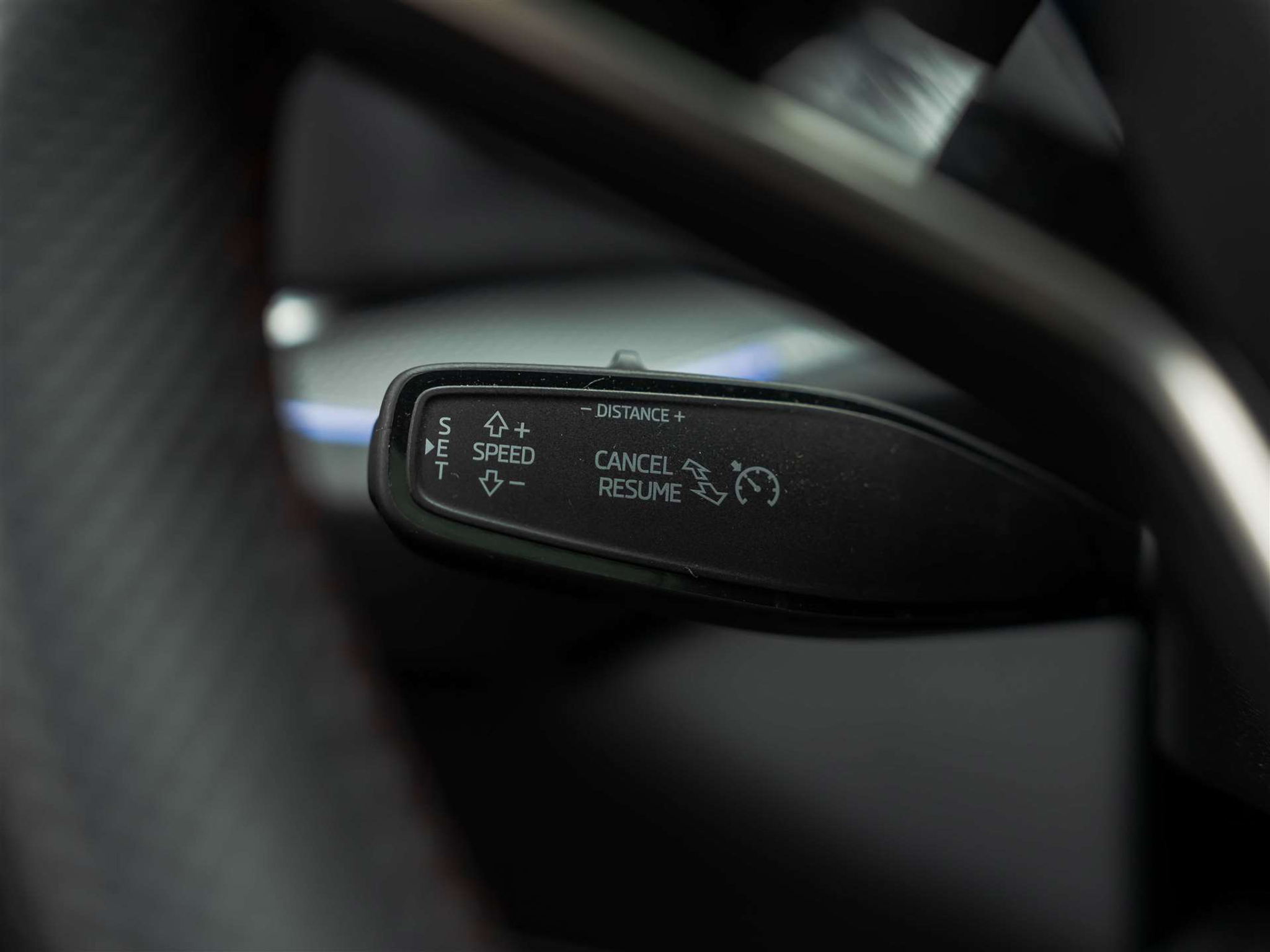 listing desktop thumbnail image 53