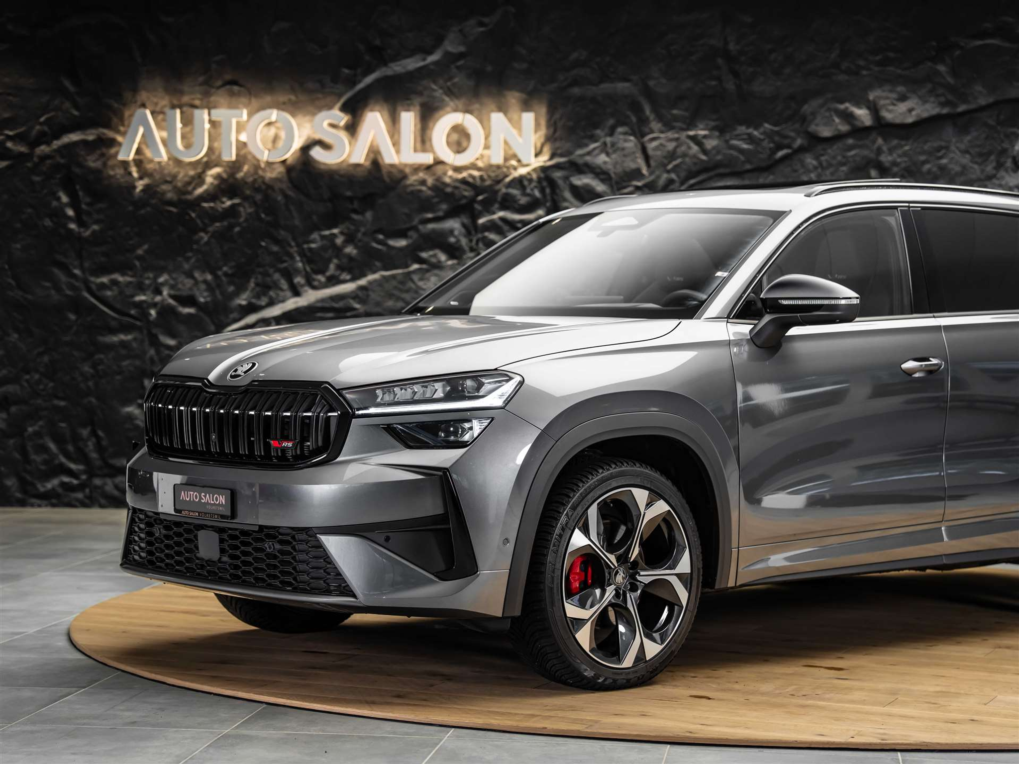 listing desktop thumbnail image 19