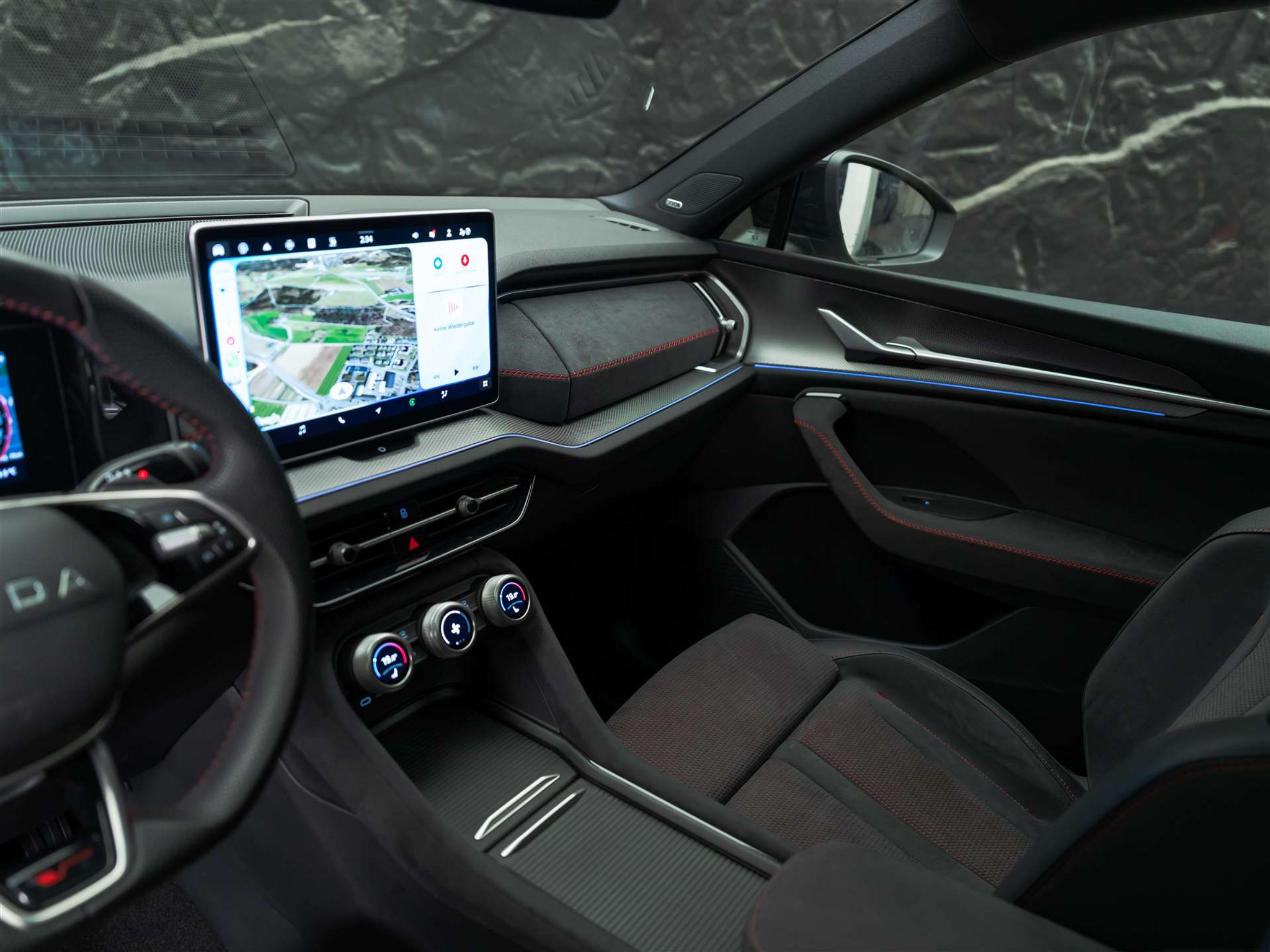 listing desktop thumbnail image 8