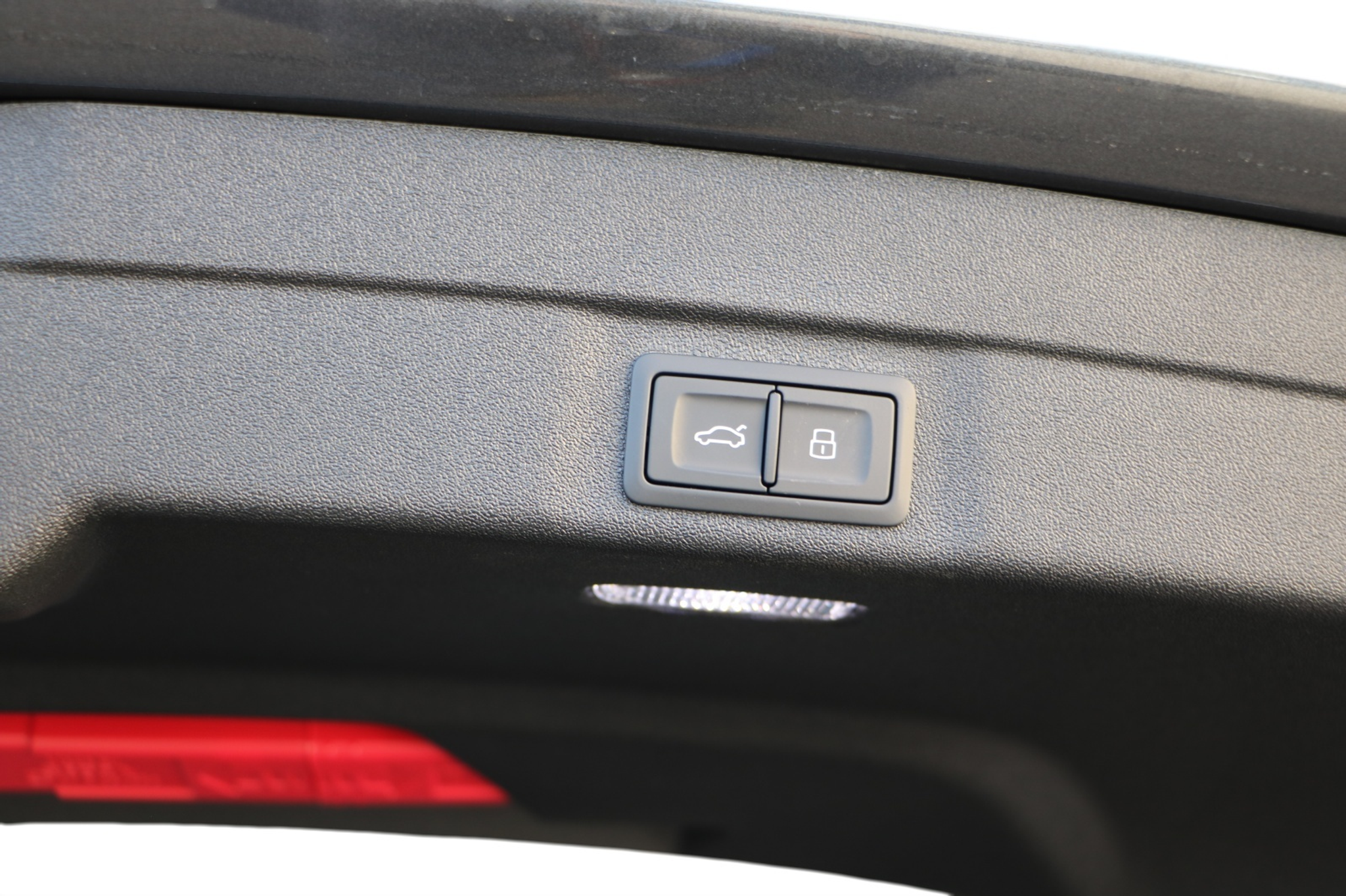 listing desktop thumbnail image 19