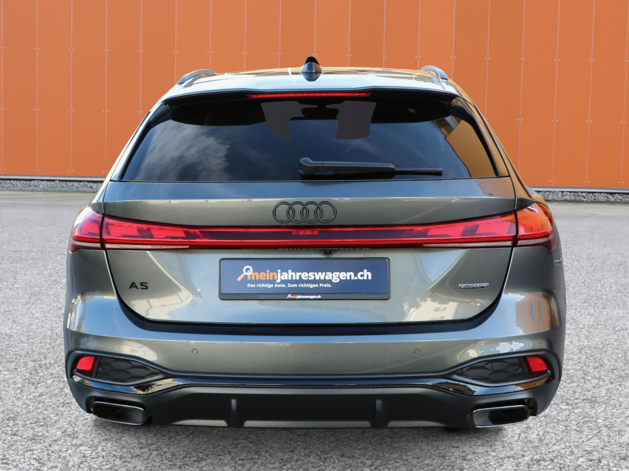 listing desktop thumbnail image 2