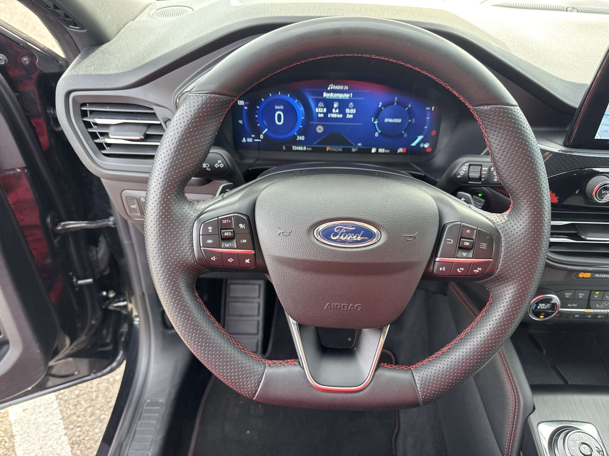 listing desktop thumbnail image 15