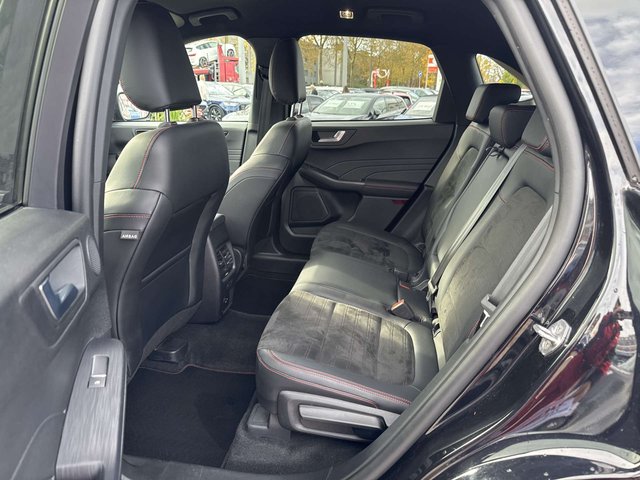 listing desktop thumbnail image 6