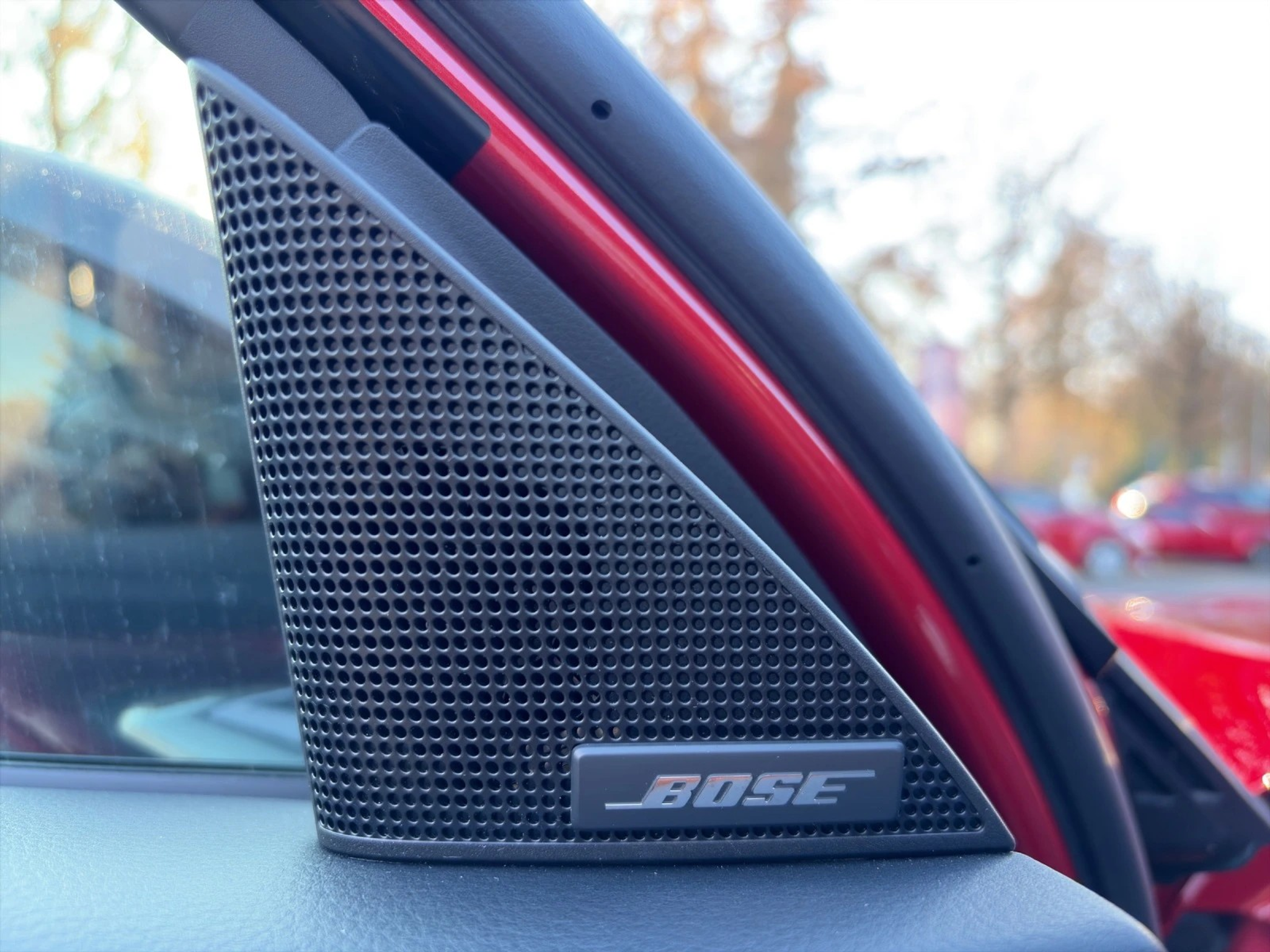 listing desktop thumbnail image 19