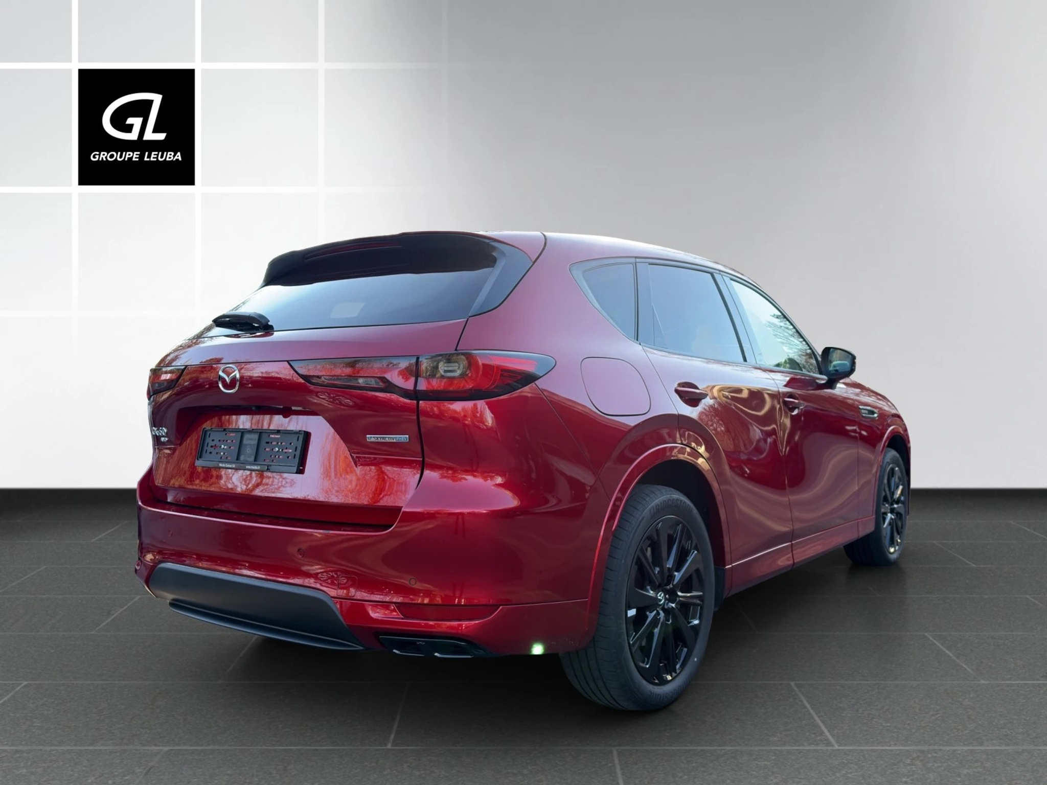 listing desktop thumbnail image 7