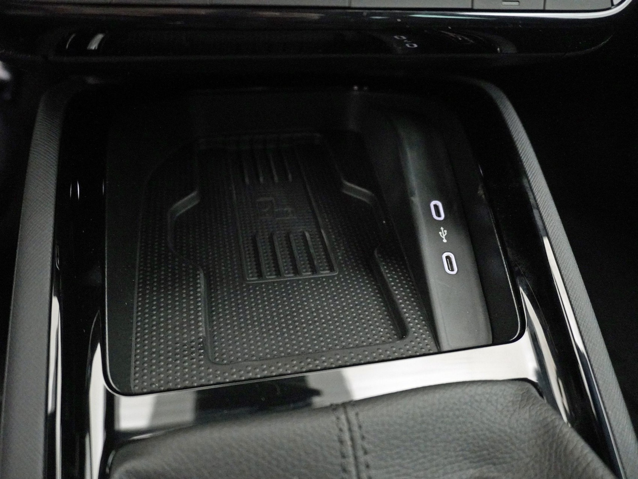 listing desktop thumbnail image 20