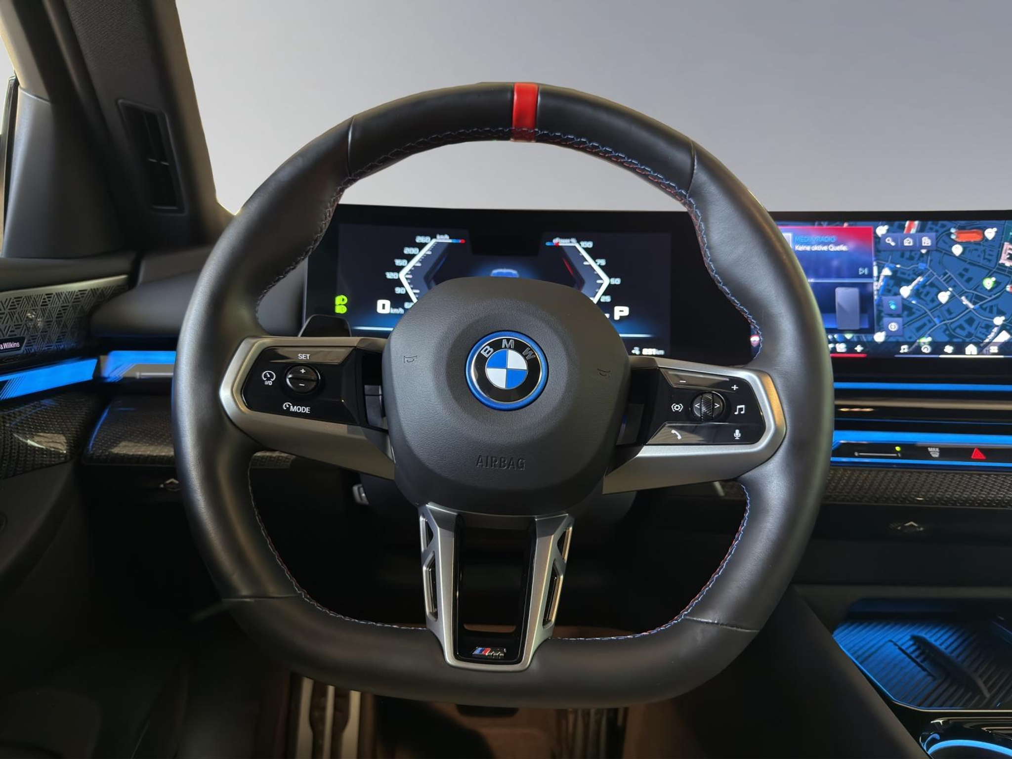 listing desktop thumbnail image 9