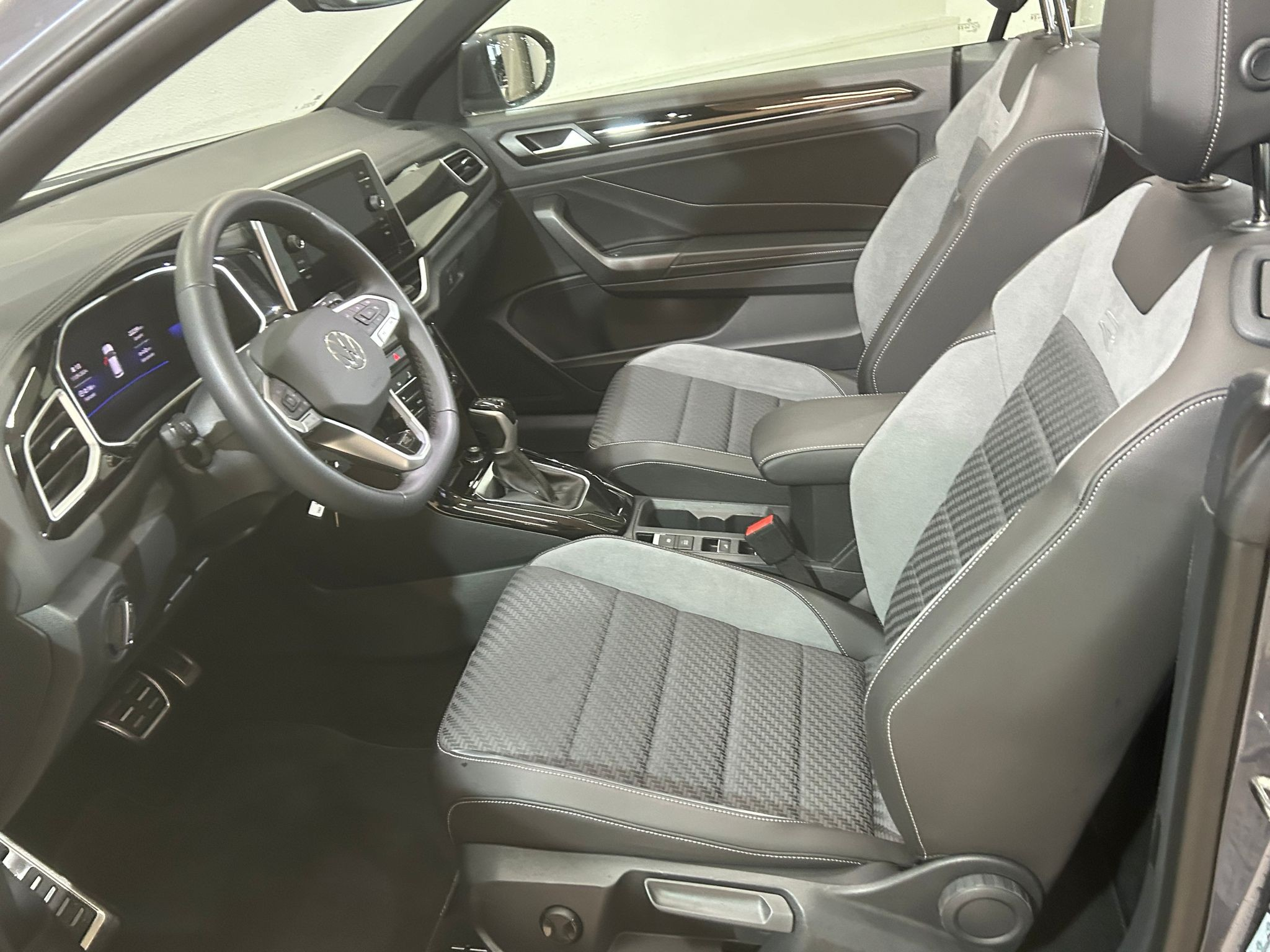 listing desktop thumbnail image 10