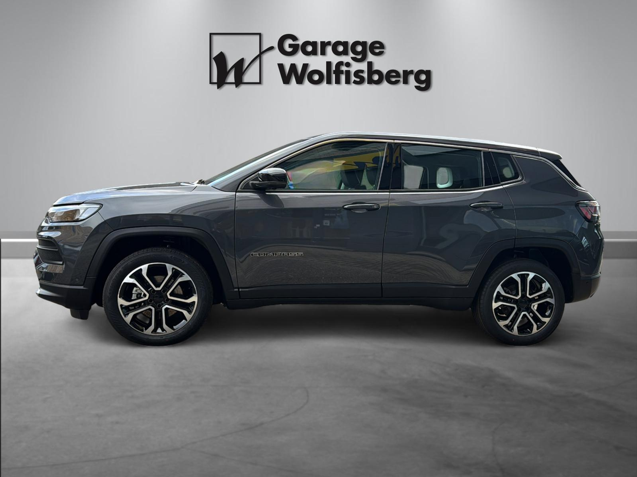 listing desktop thumbnail image 2