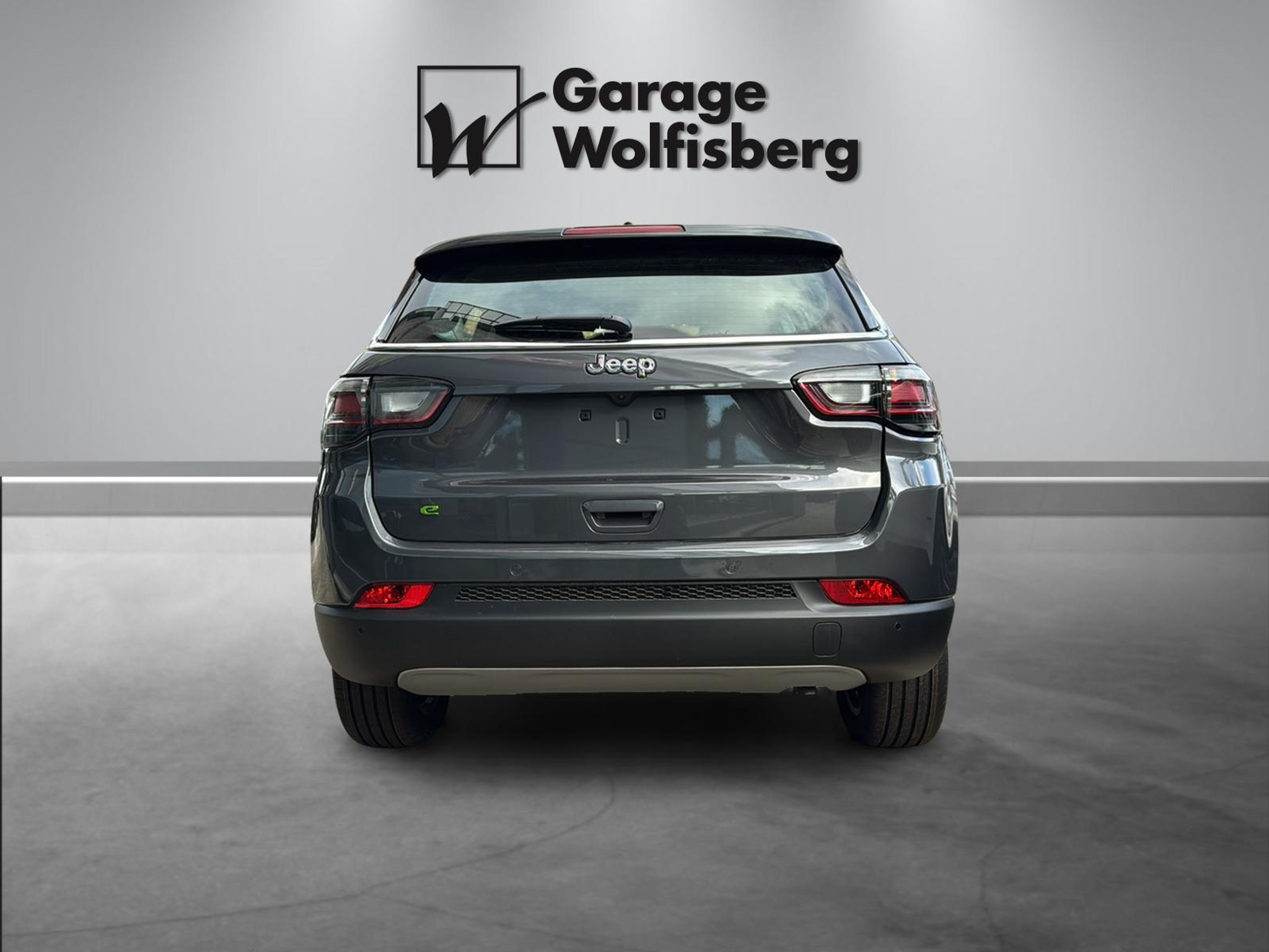 listing desktop thumbnail image 4