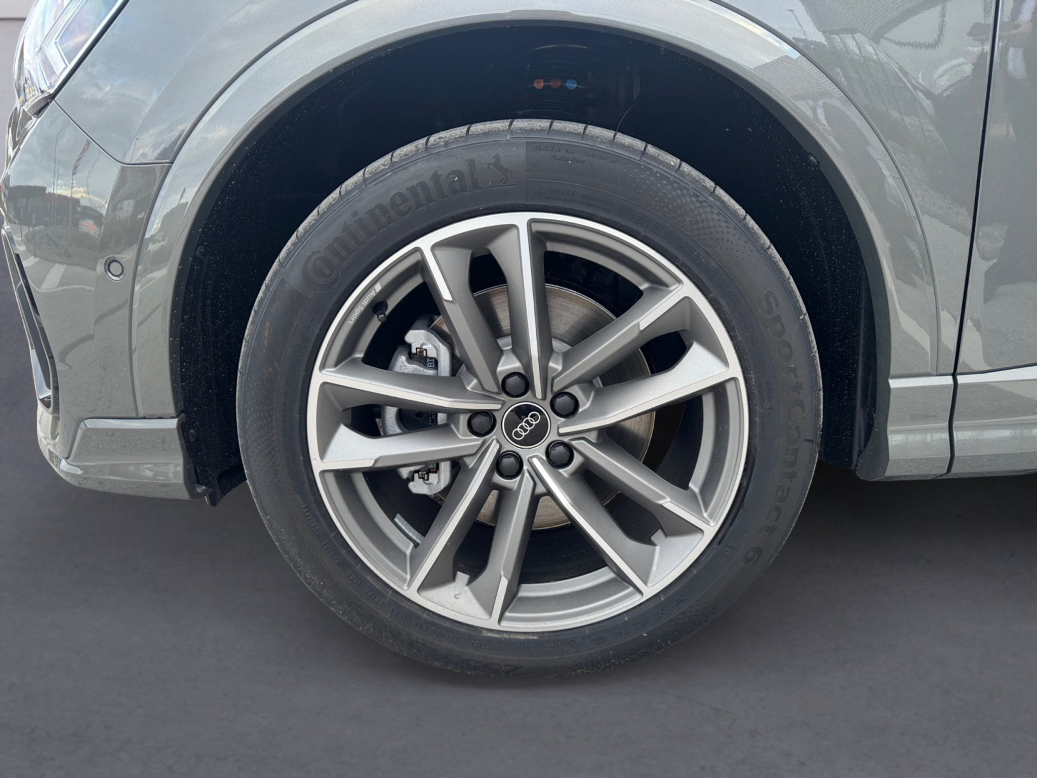 listing desktop thumbnail image 13