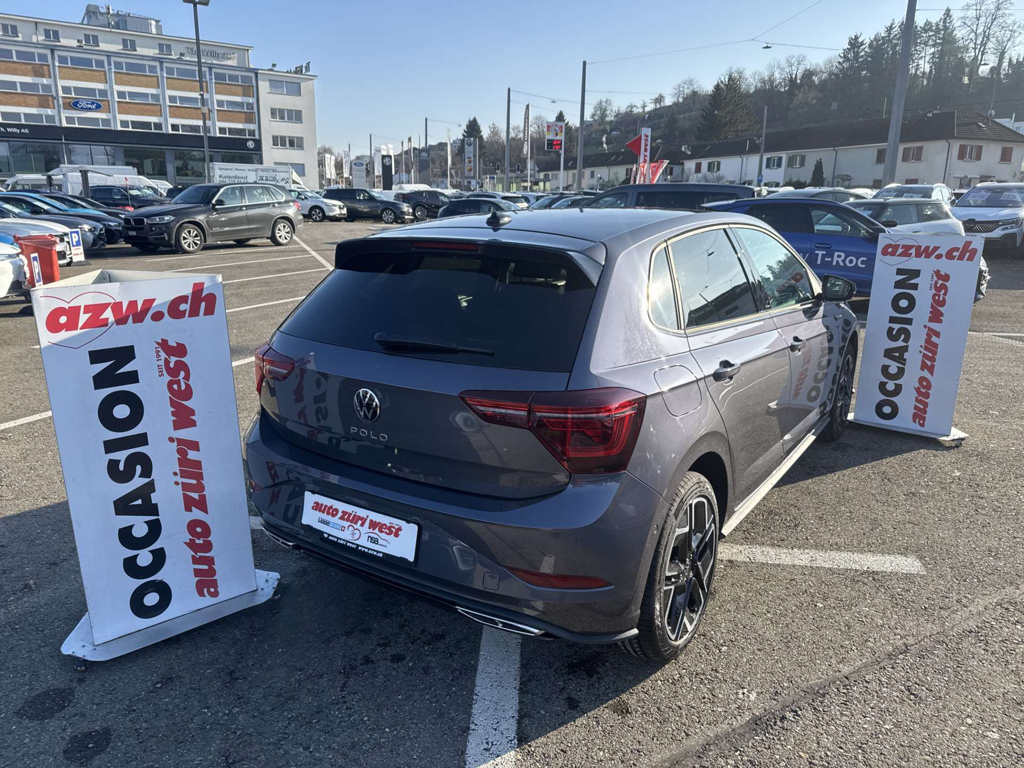 listing desktop thumbnail image 2