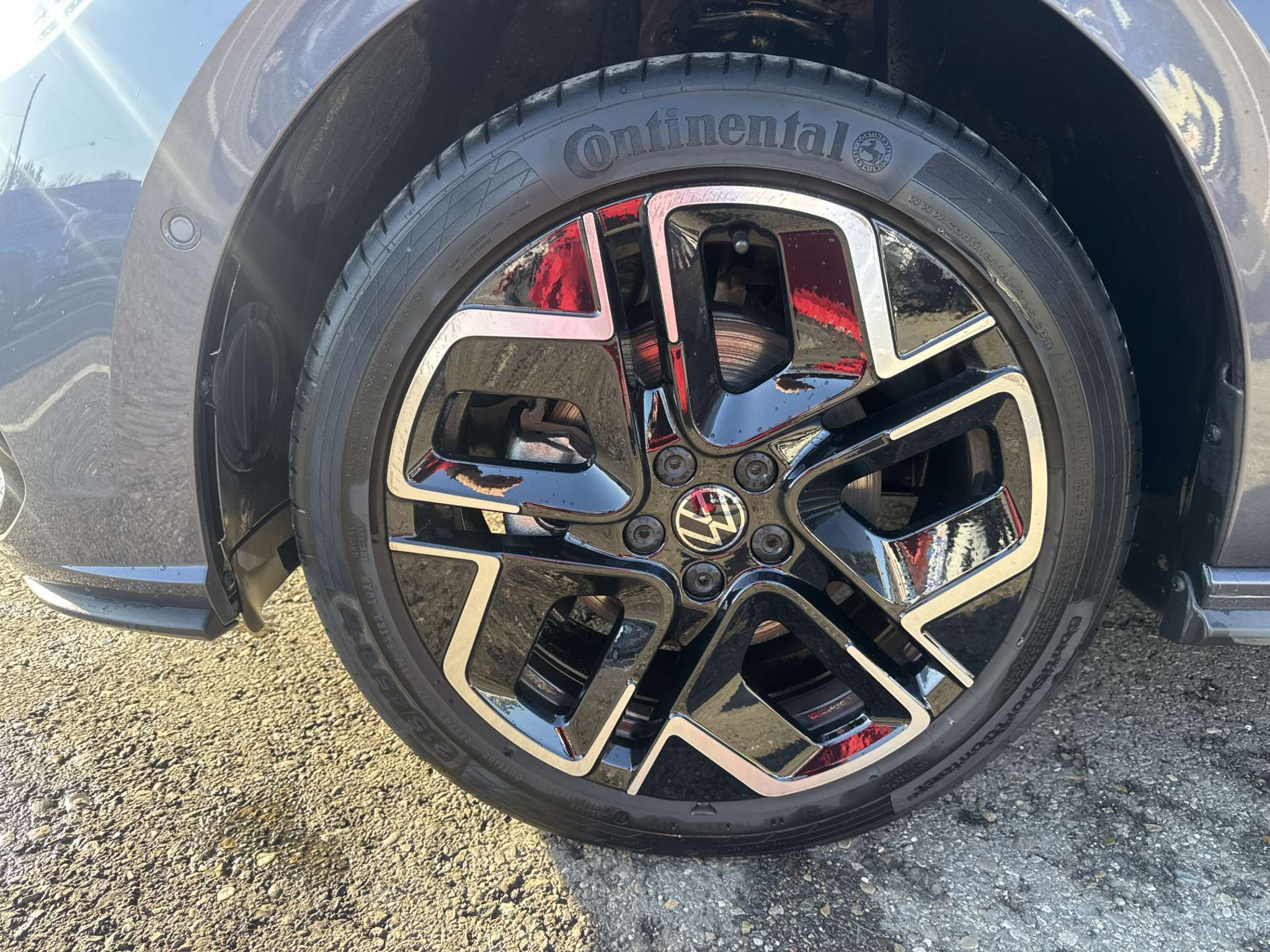 listing desktop thumbnail image 8