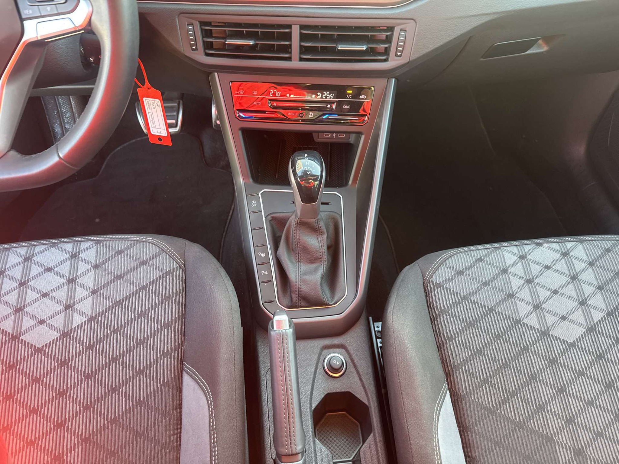 listing desktop thumbnail image 11