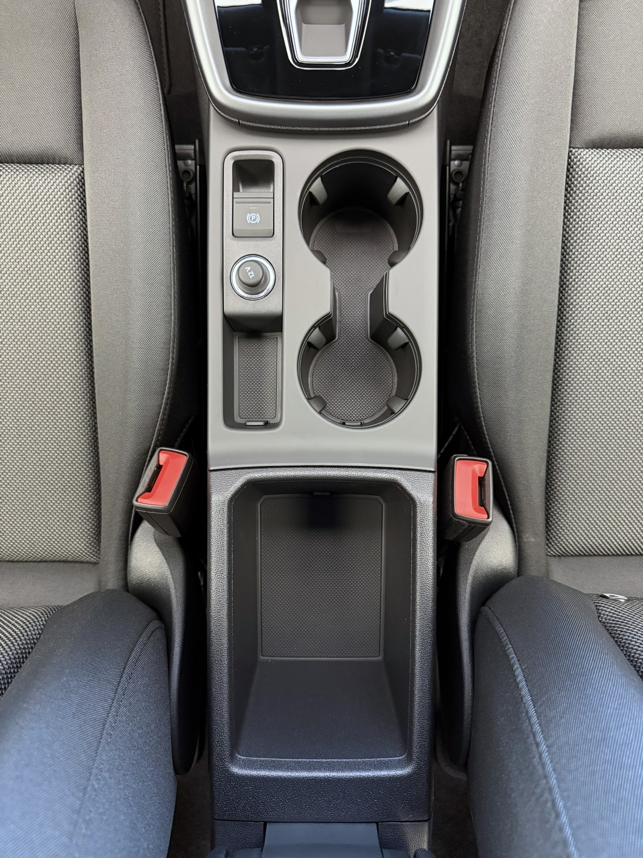 listing desktop thumbnail image 11