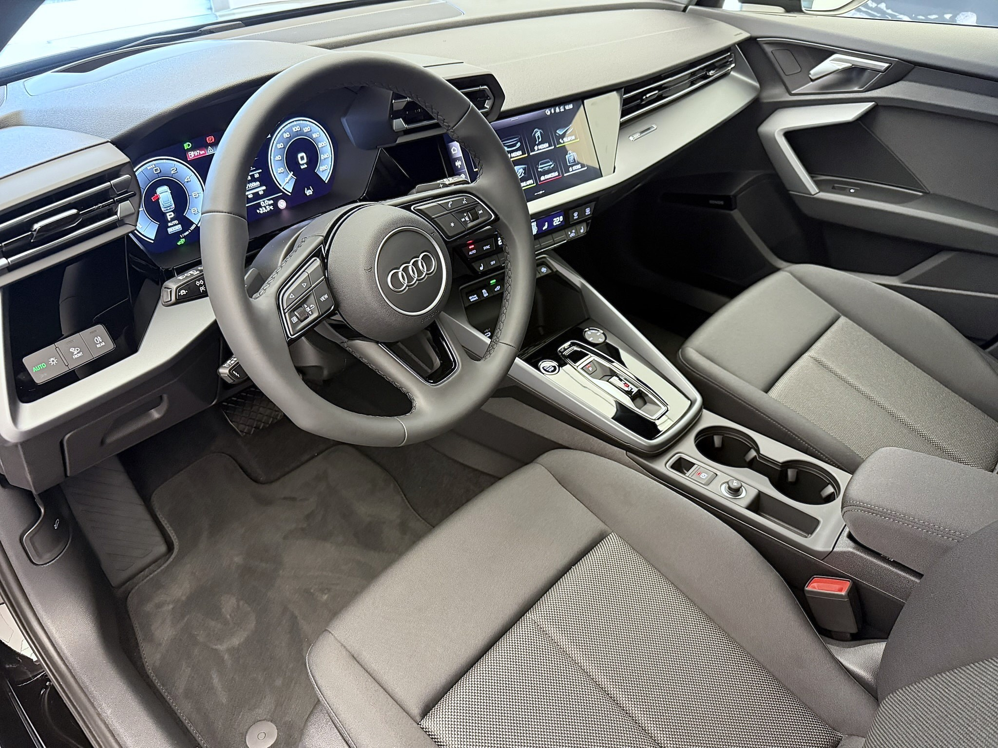 listing desktop thumbnail image 6