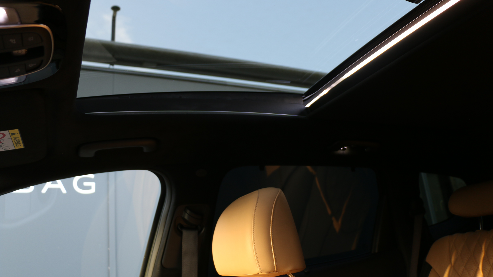 listing desktop thumbnail image 26