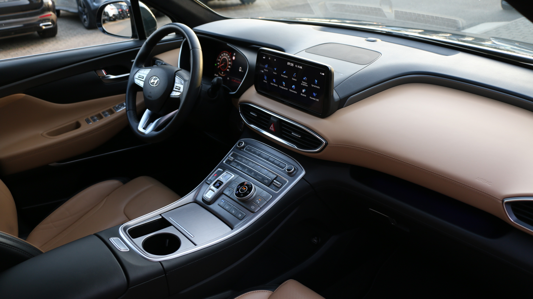 listing desktop thumbnail image 11