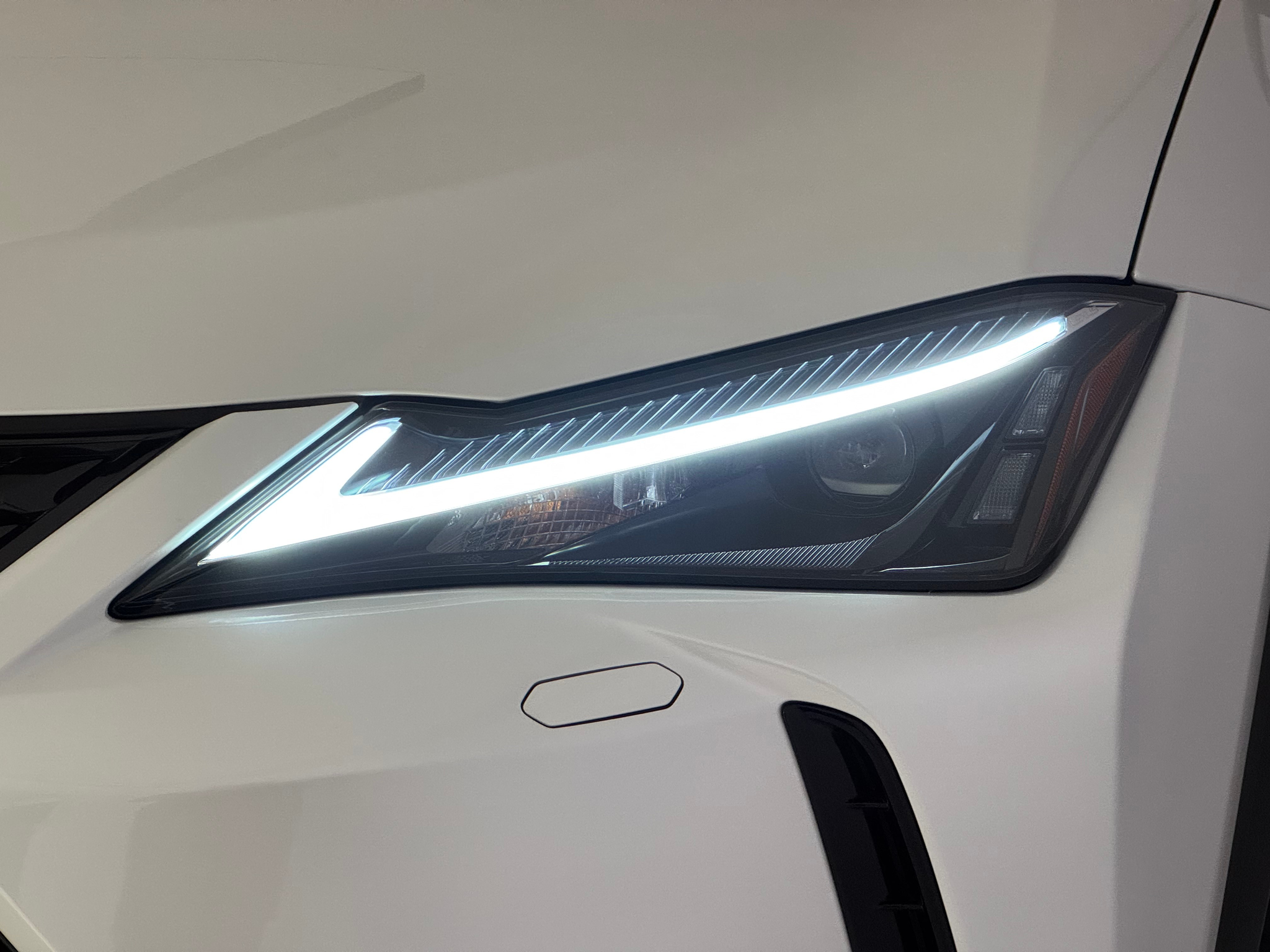 listing desktop thumbnail image 17