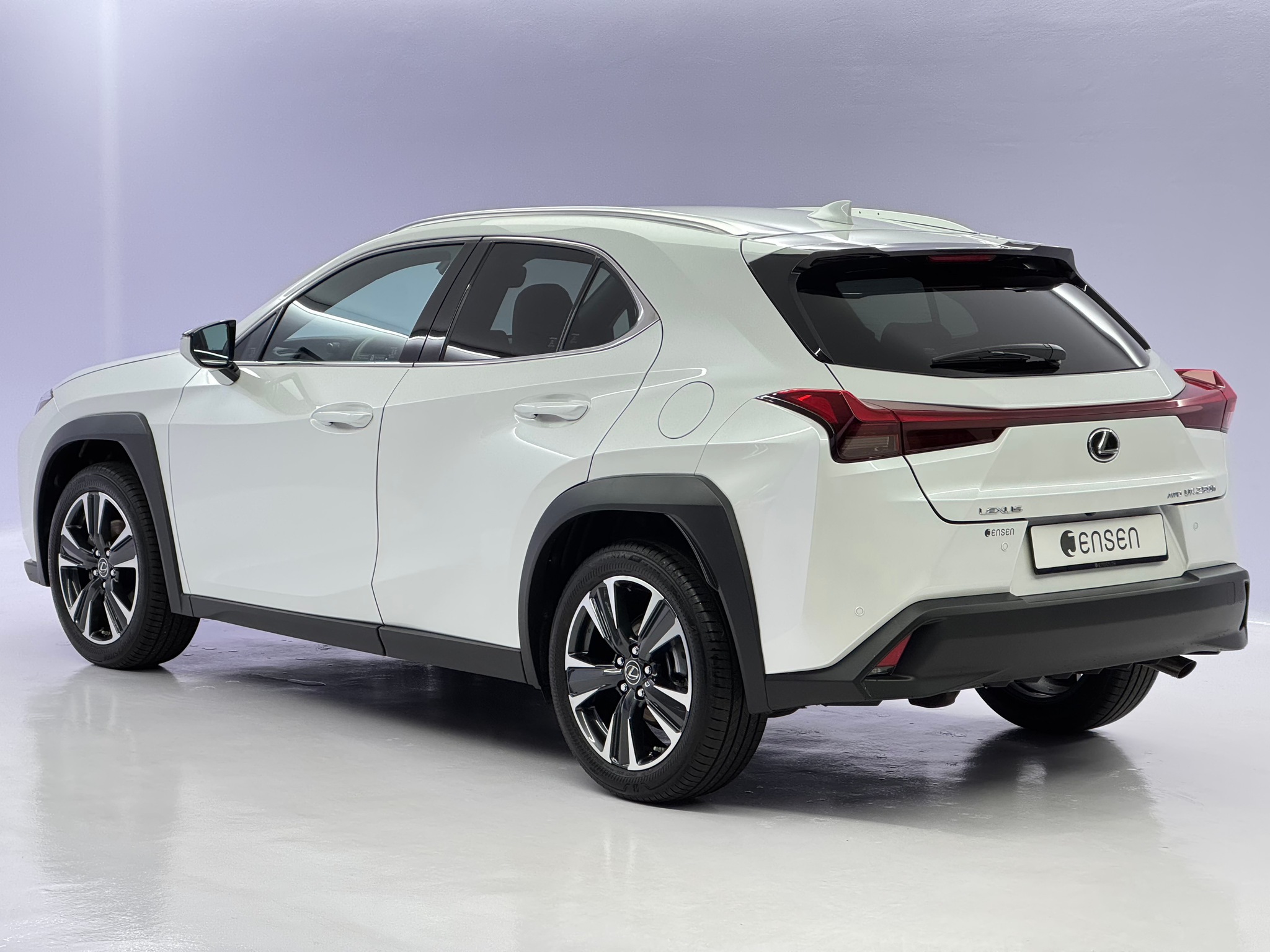 listing desktop thumbnail image 4