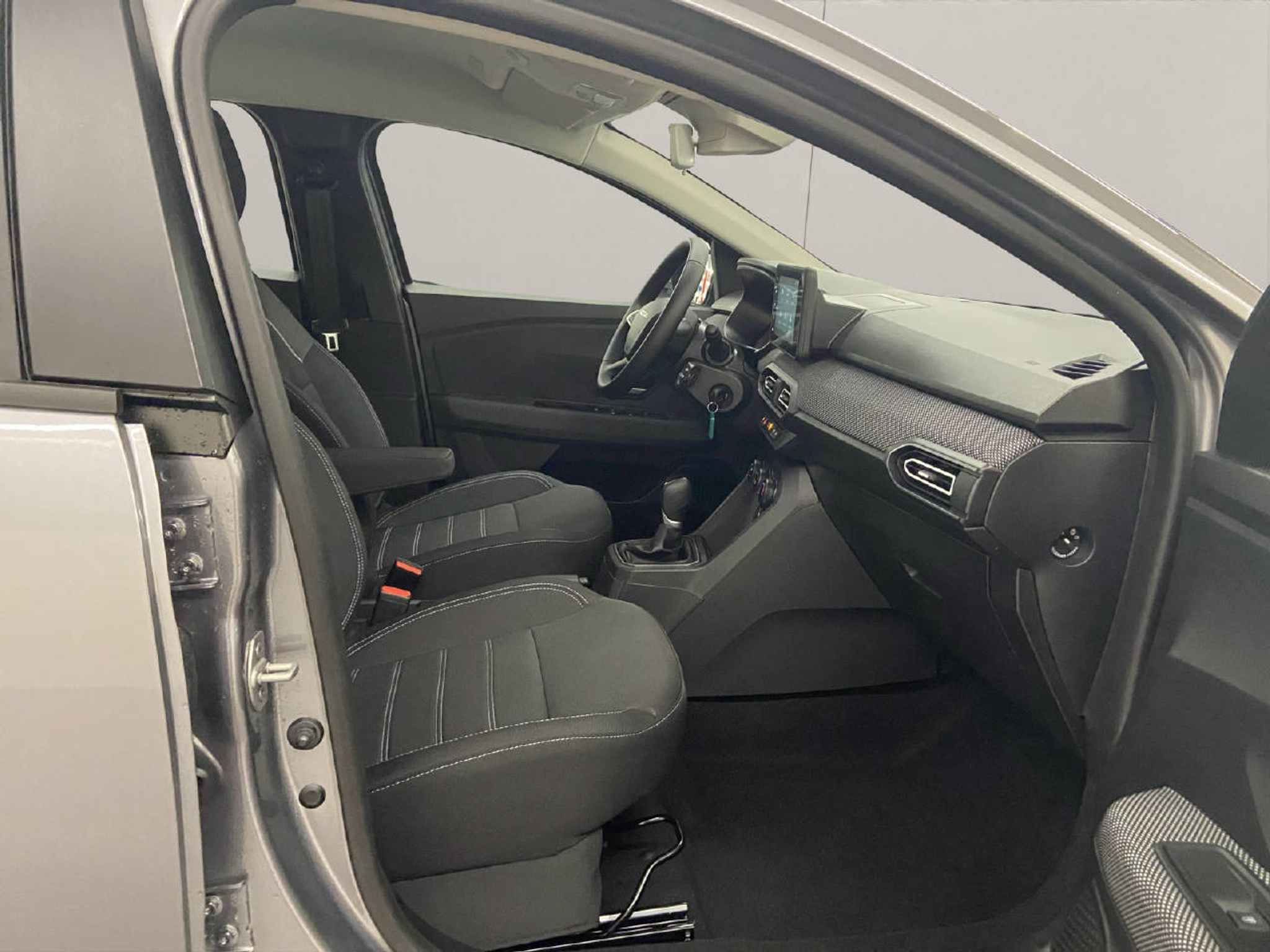 listing desktop thumbnail image 11