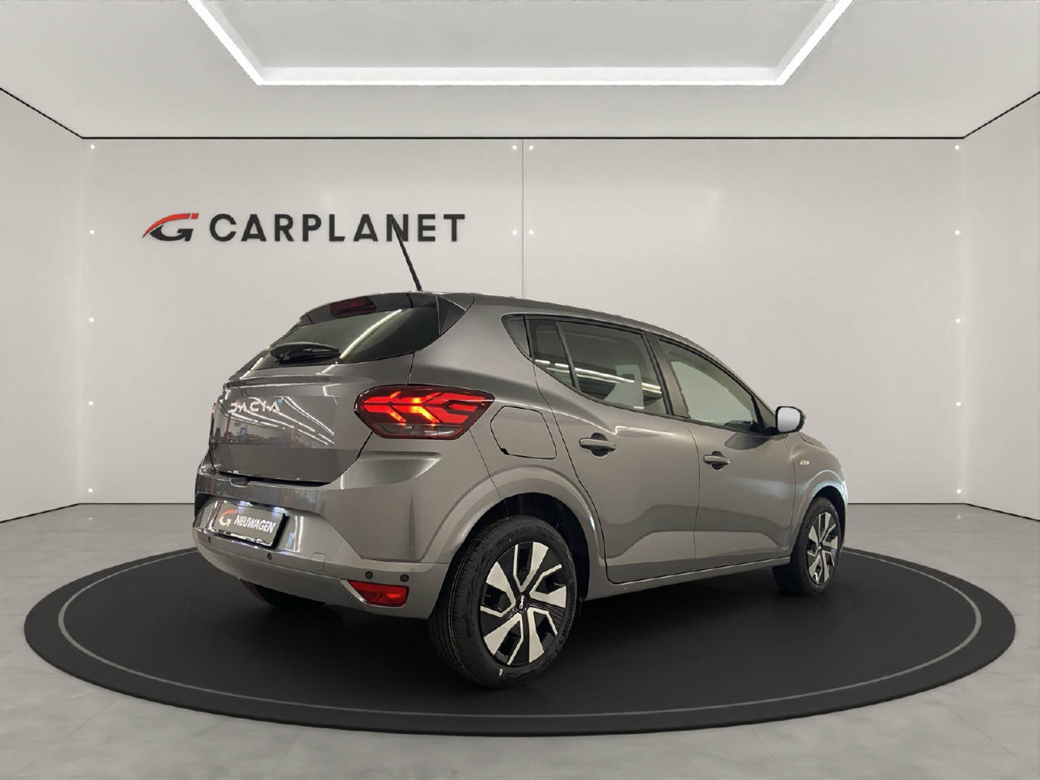 listing desktop thumbnail image 3