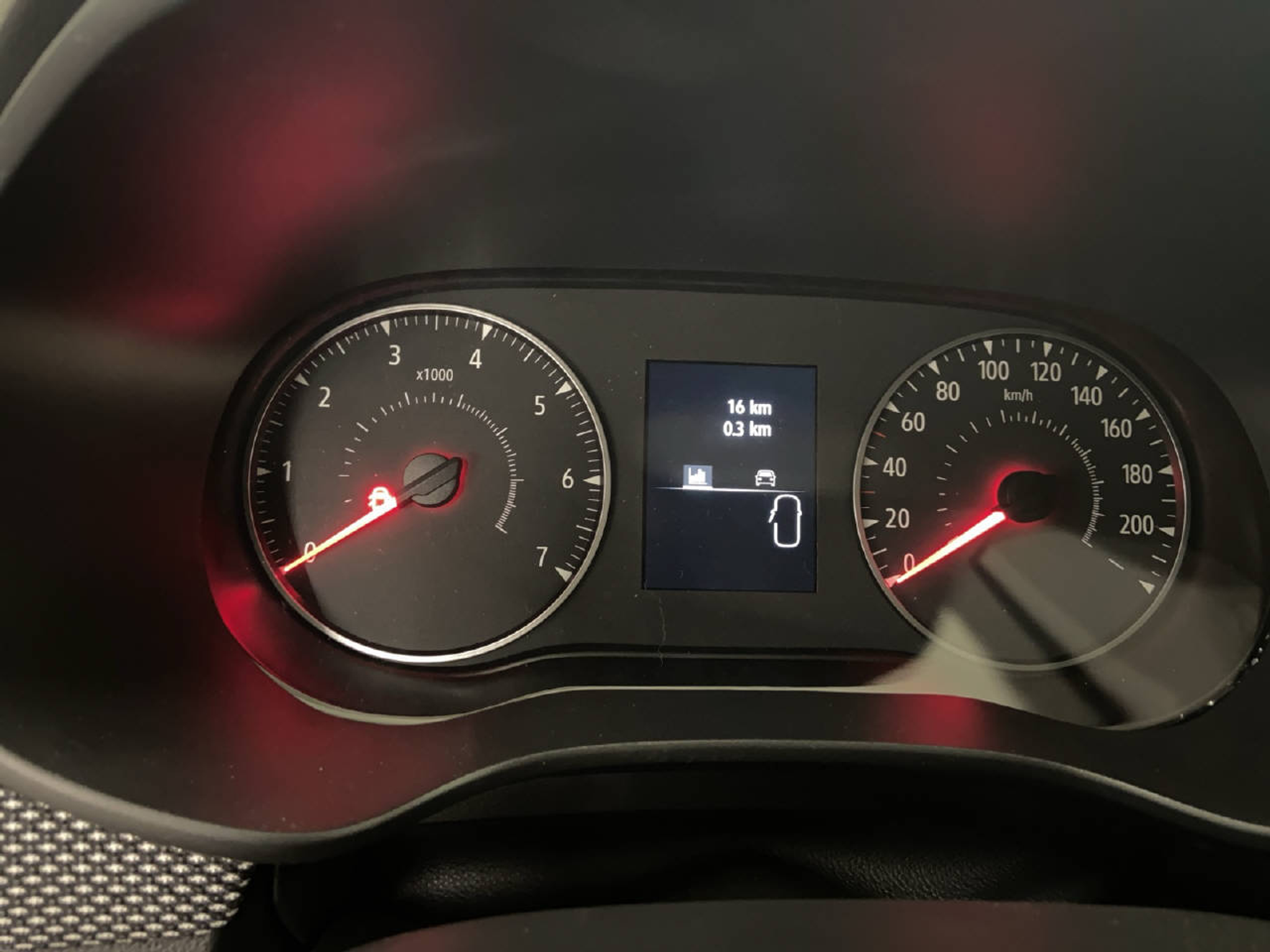 listing desktop thumbnail image 9