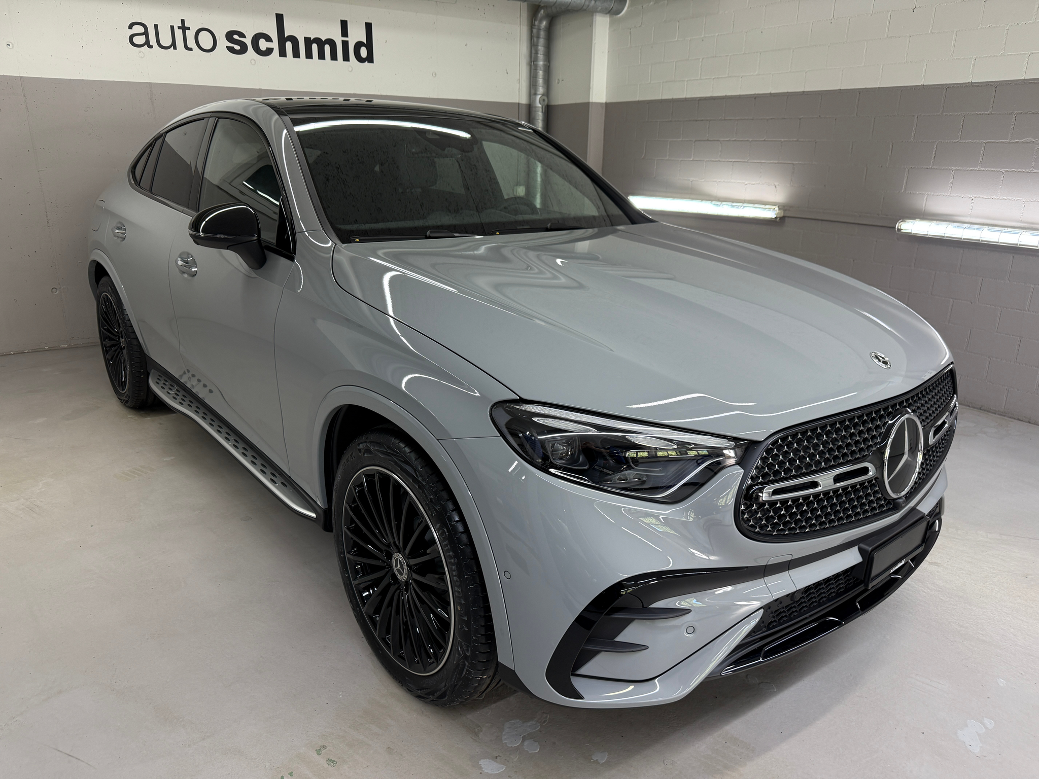 listing desktop thumbnail image 1