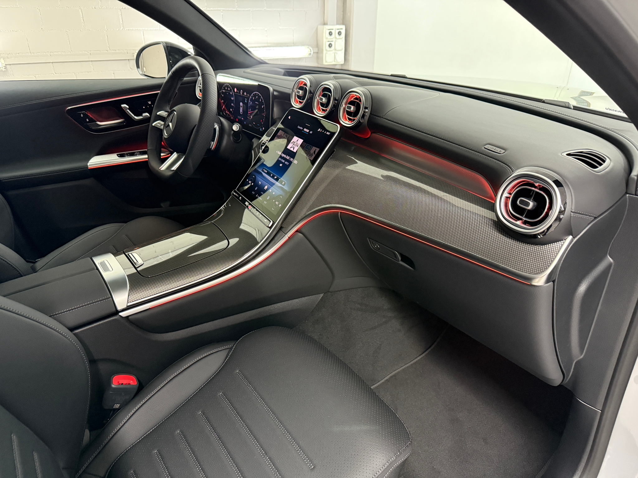 listing desktop thumbnail image 10