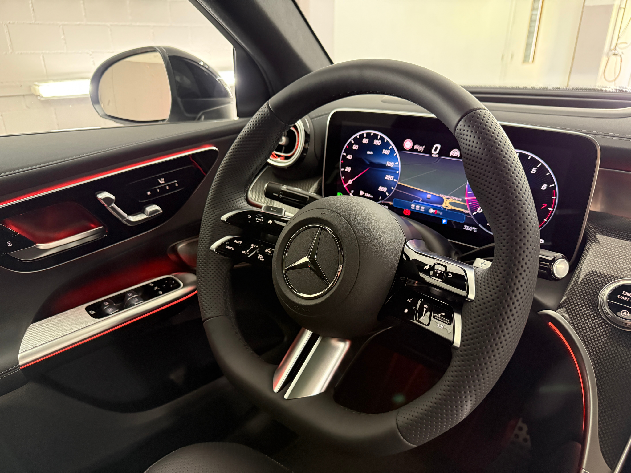 listing desktop thumbnail image 15