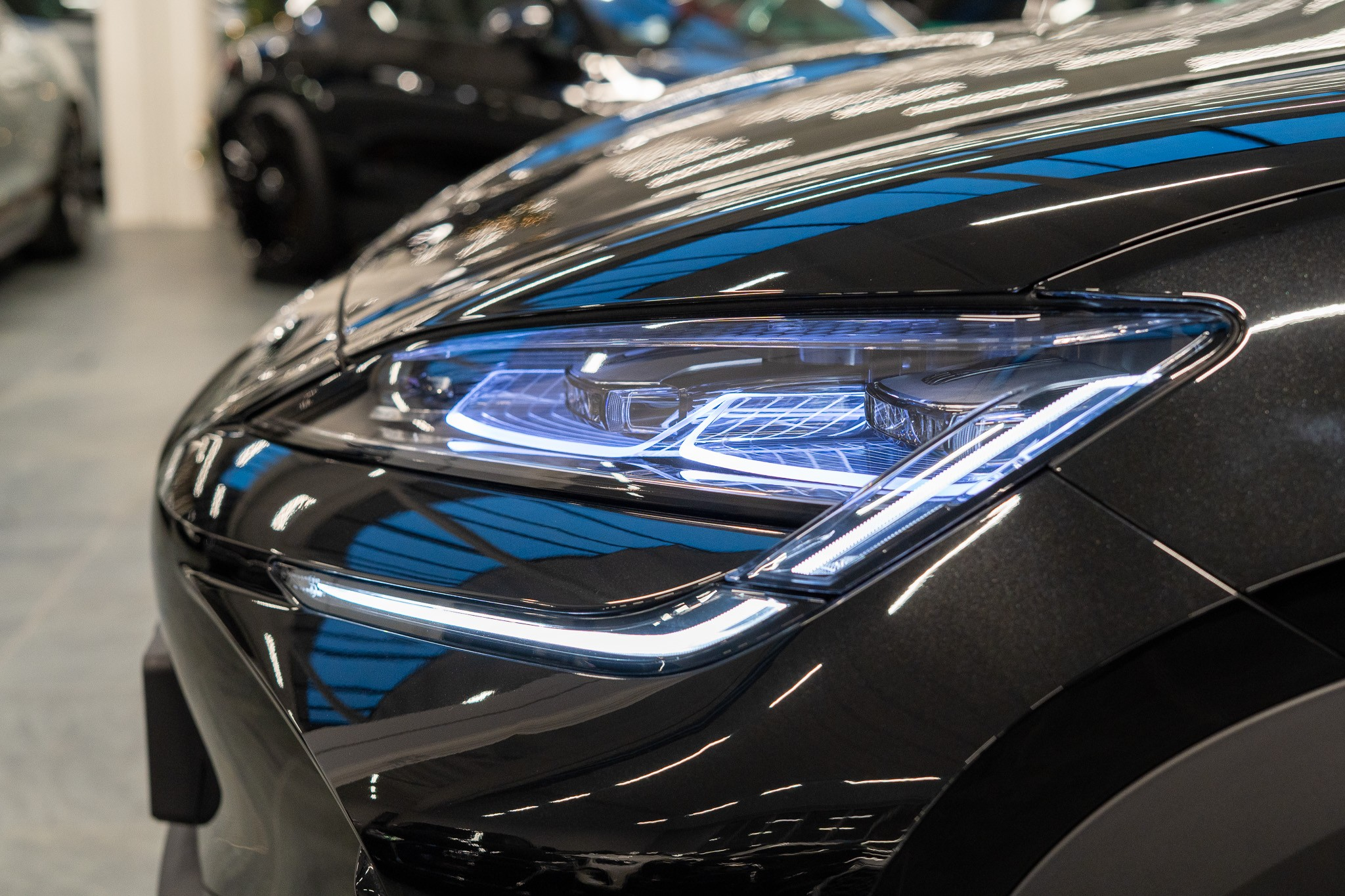 listing desktop thumbnail image 21