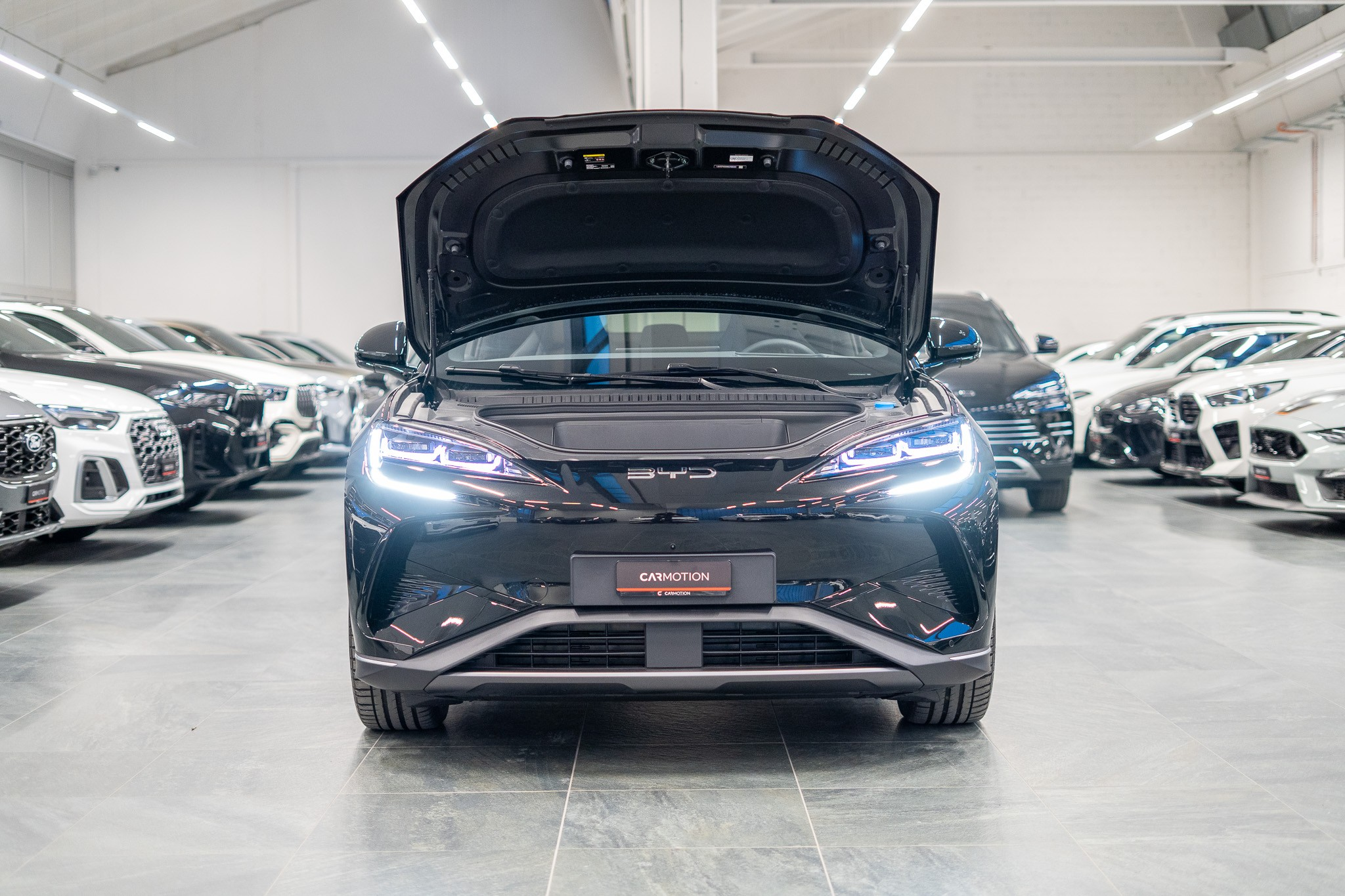 listing desktop thumbnail image 2