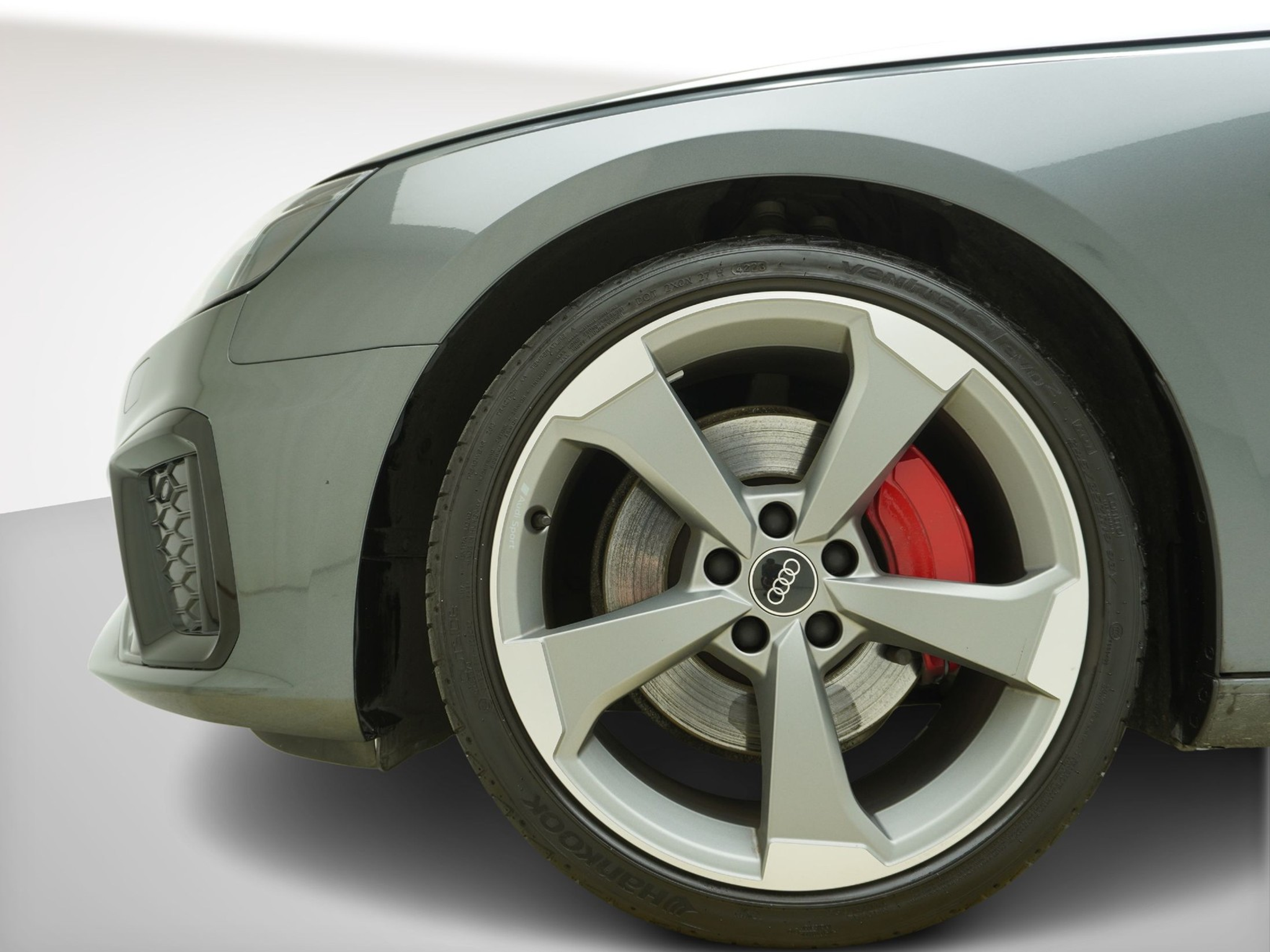 listing desktop thumbnail image 5