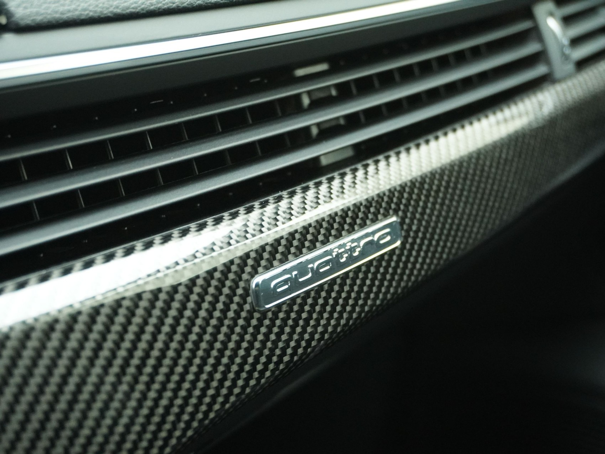 listing desktop thumbnail image 14