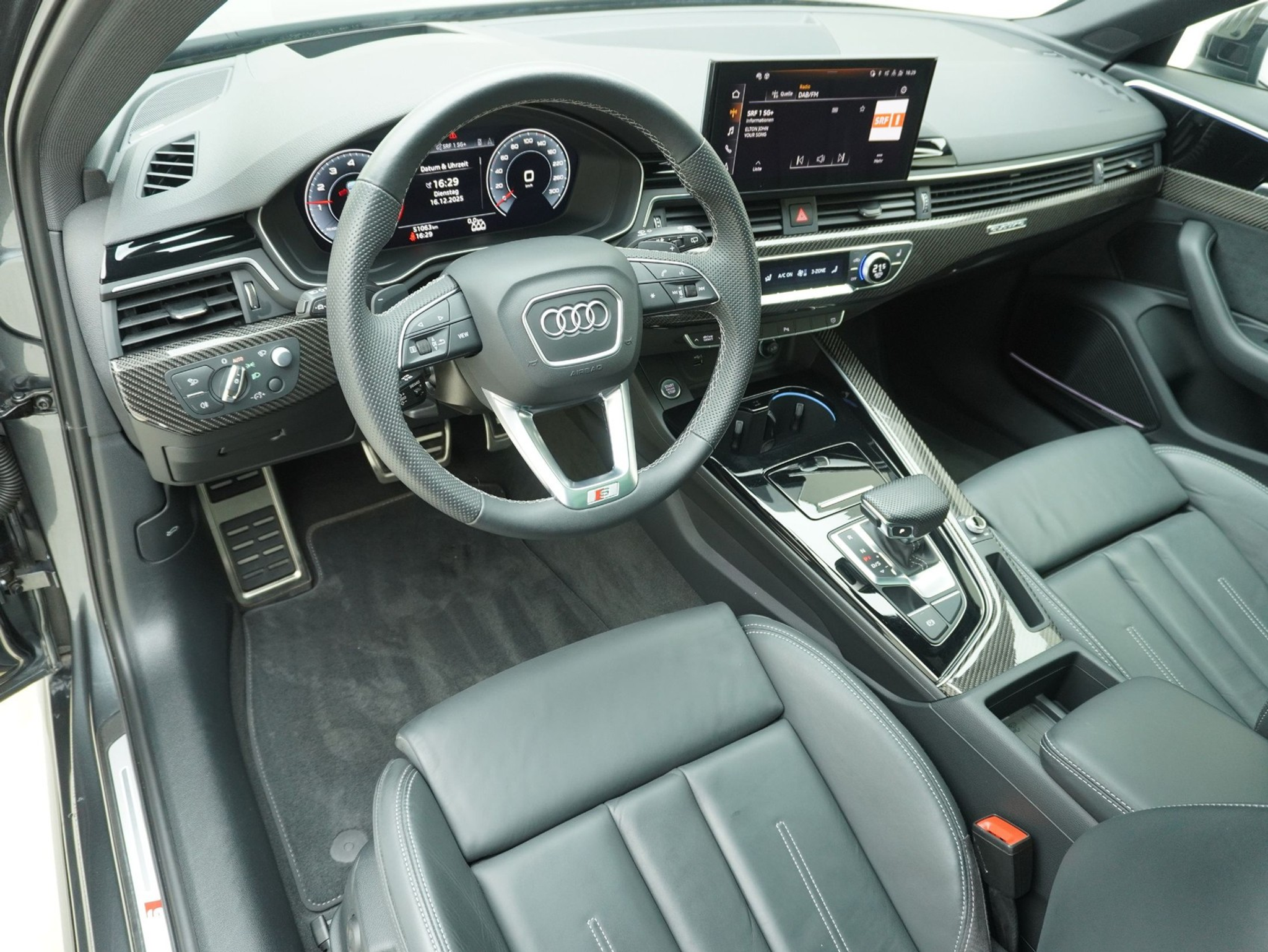 listing desktop thumbnail image 8