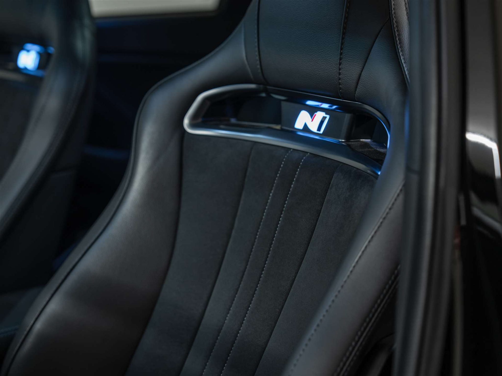 listing desktop thumbnail image 11