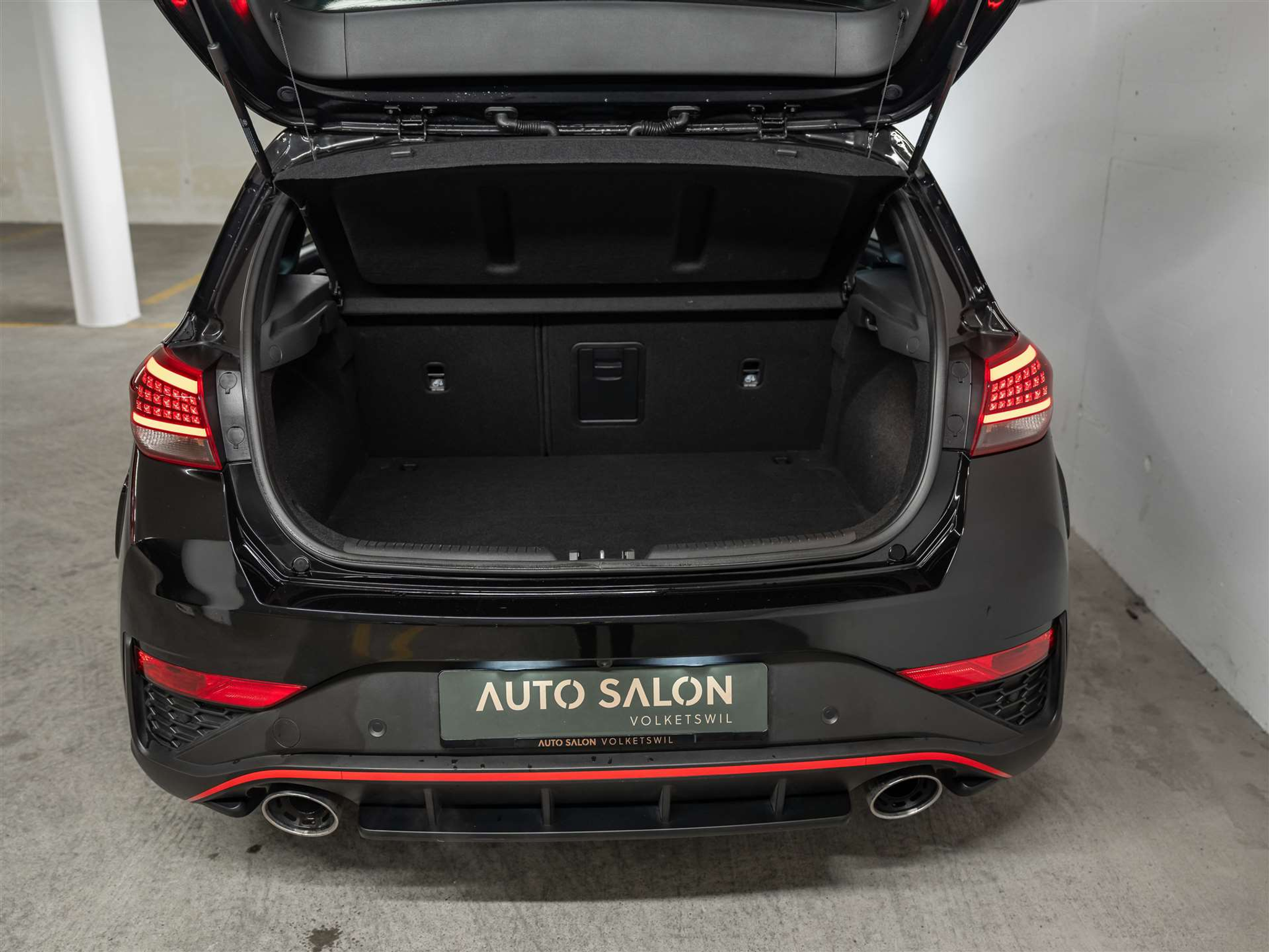 listing desktop thumbnail image 44