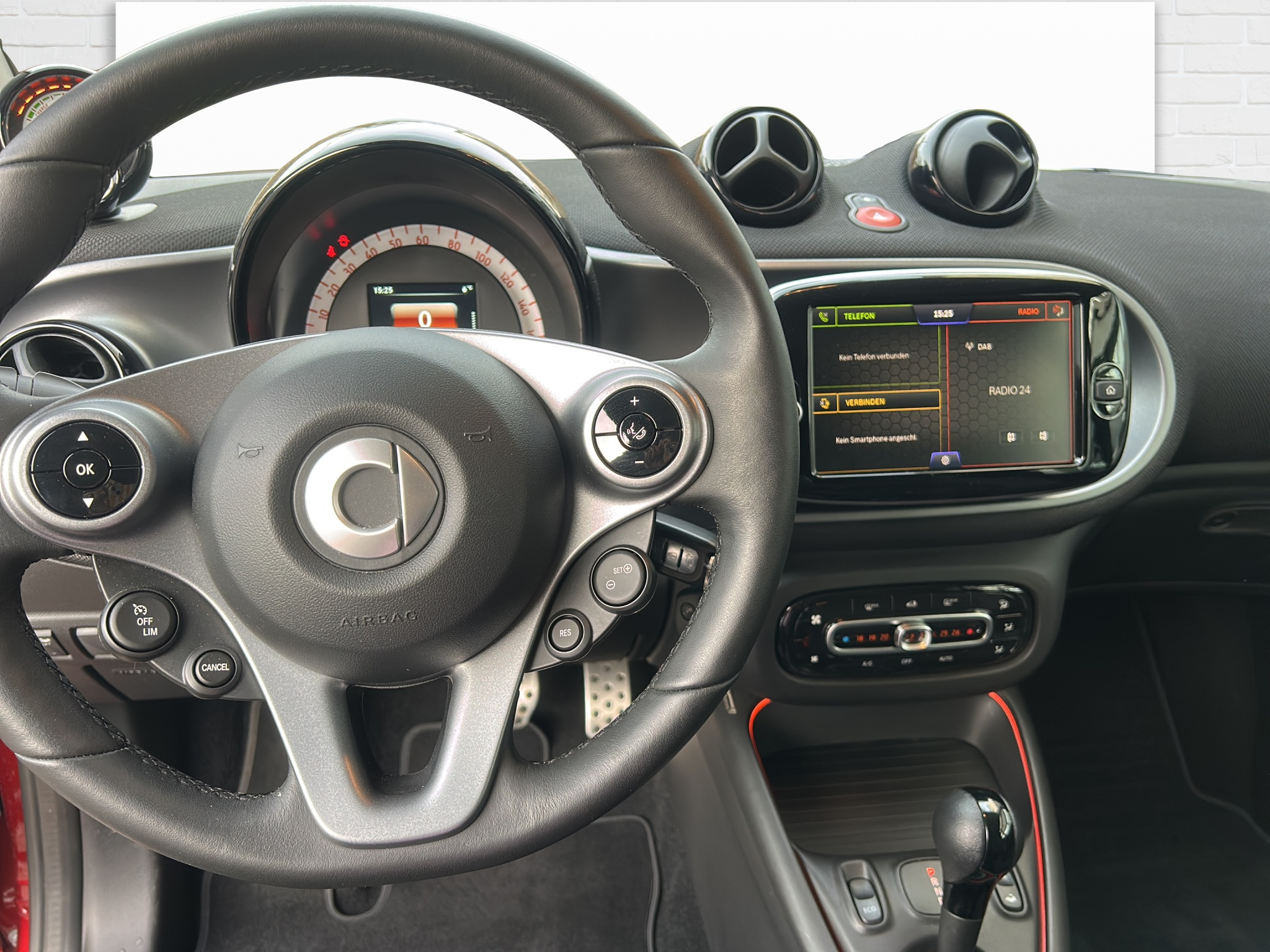 listing desktop thumbnail image 7