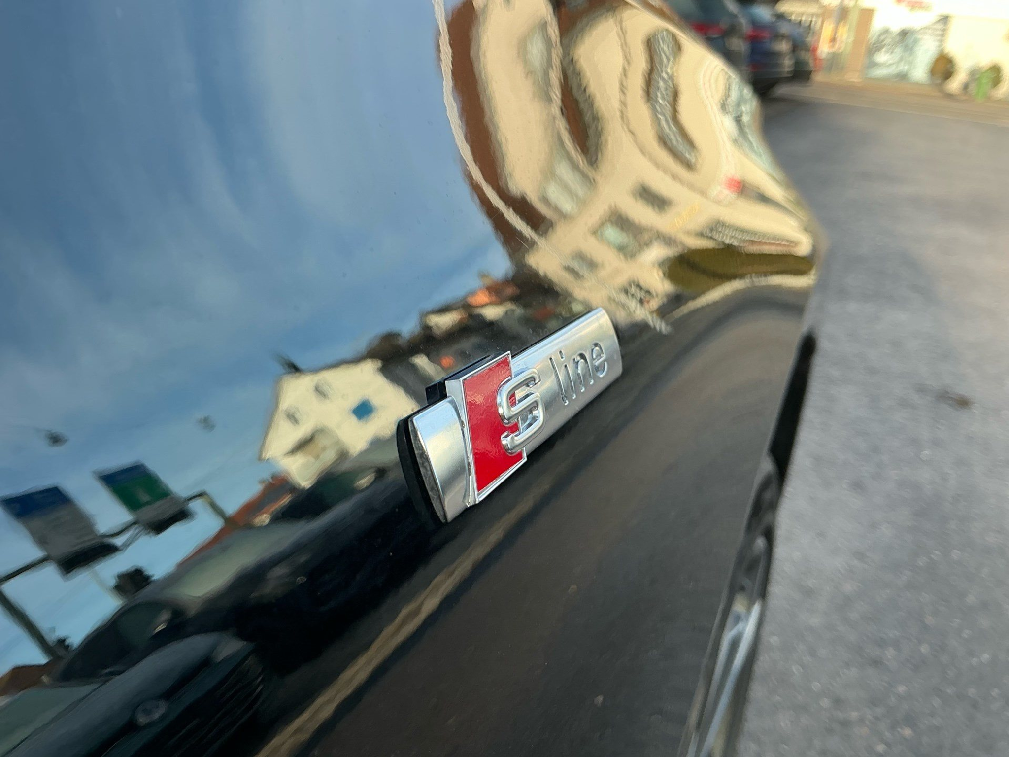 listing desktop thumbnail image 31