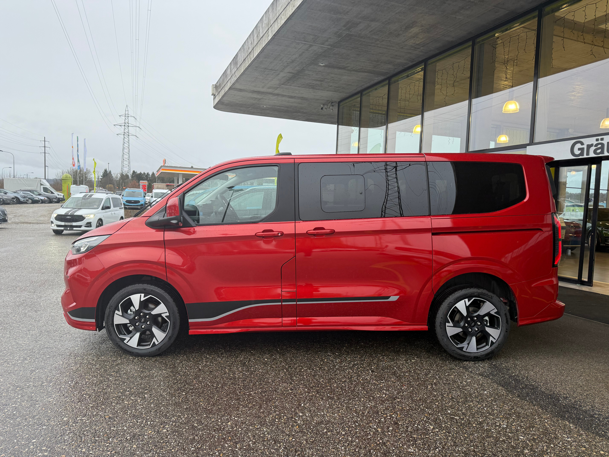 listing desktop thumbnail image 4