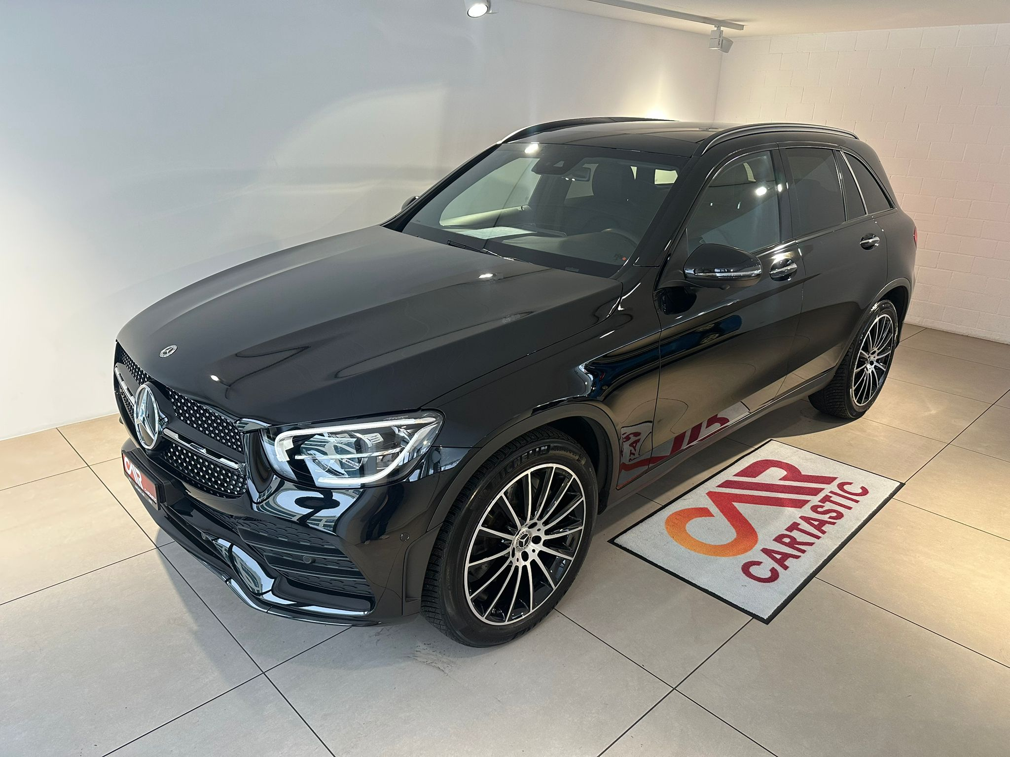 listing desktop thumbnail image 0