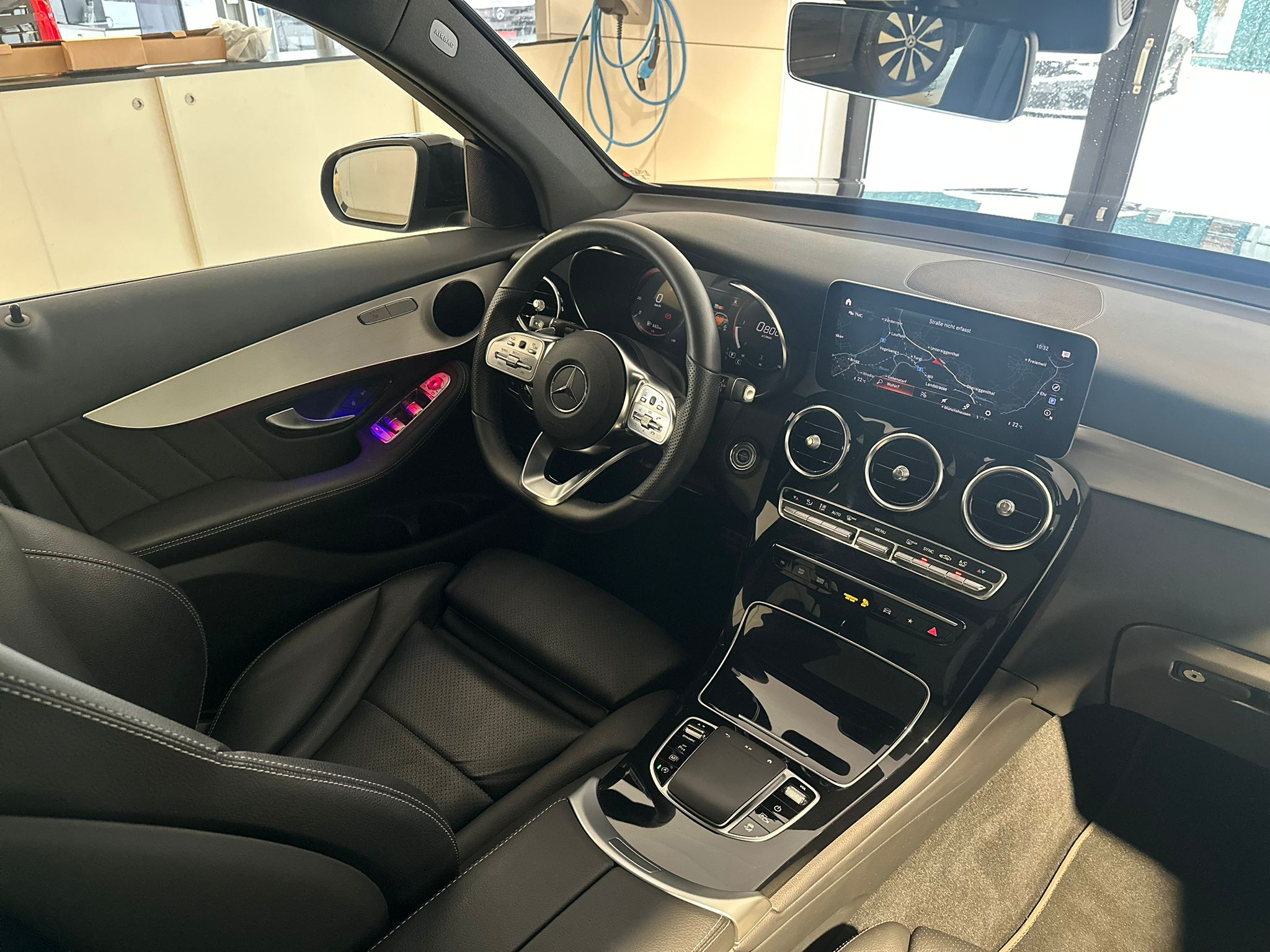 listing desktop thumbnail image 7