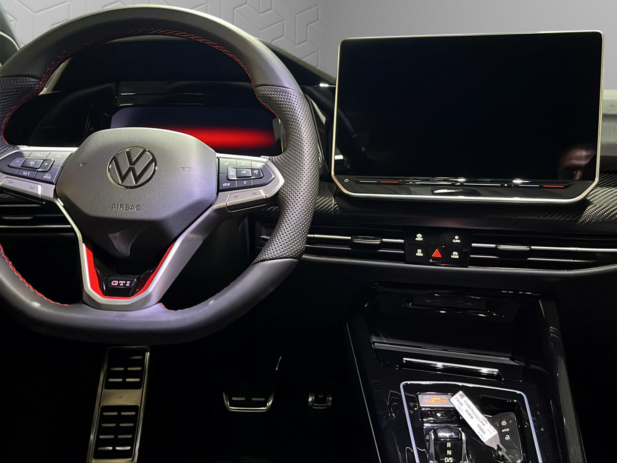 listing desktop thumbnail image 10